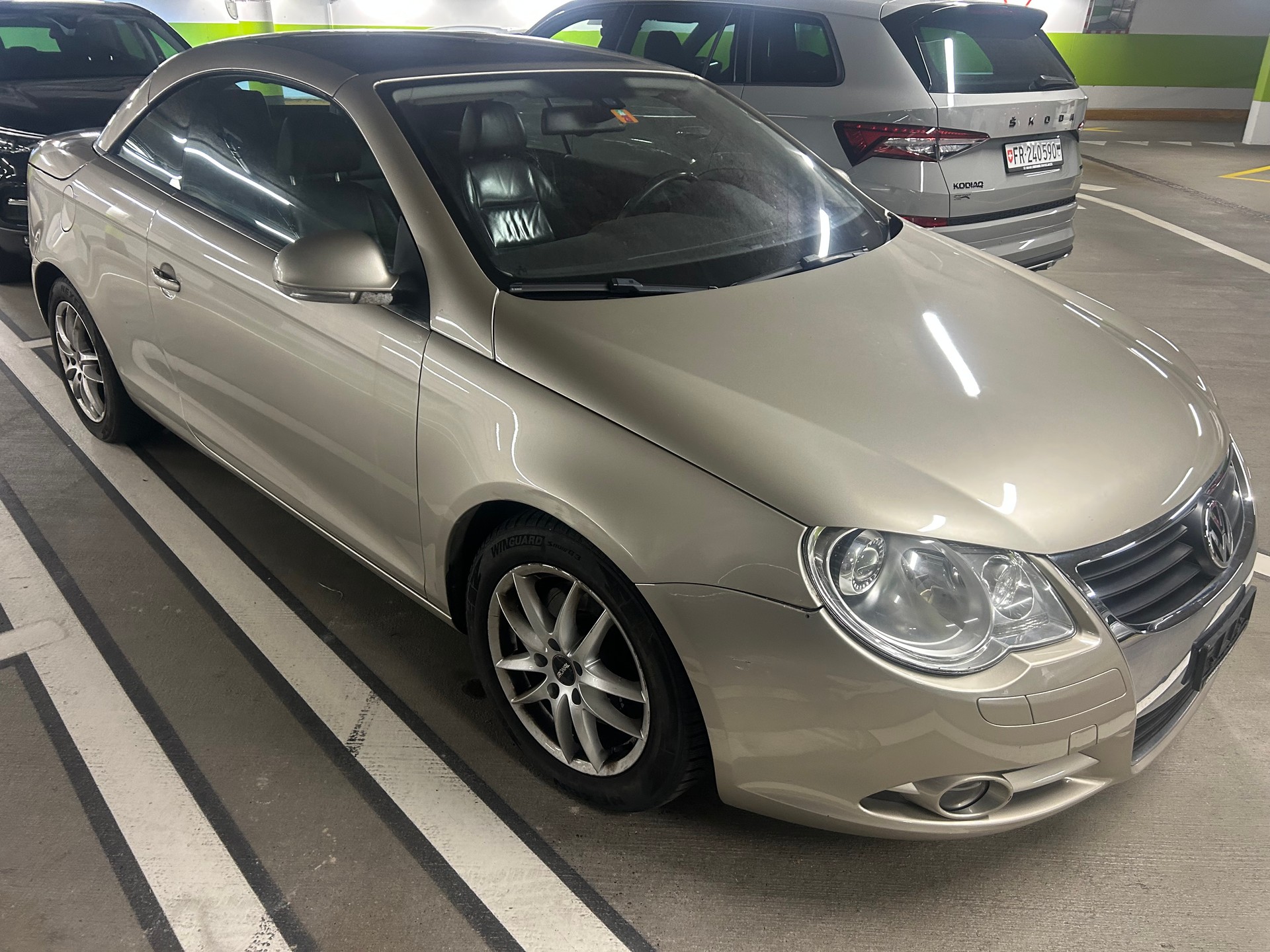 VW Eos 2.0 FSI Turbo-image-4