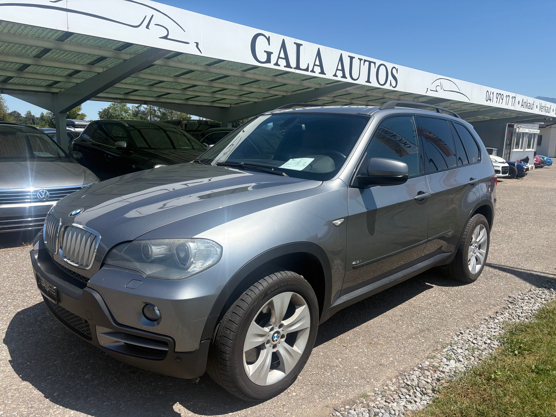 BMW X5 xDrive 48i (4.8i) Steptronic-image-0