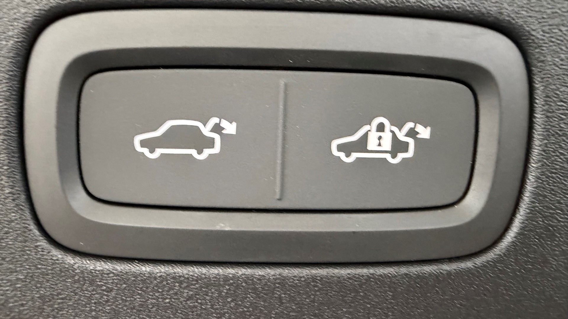 VOLVO ES90 Twin Performance Ultra AW-image-15