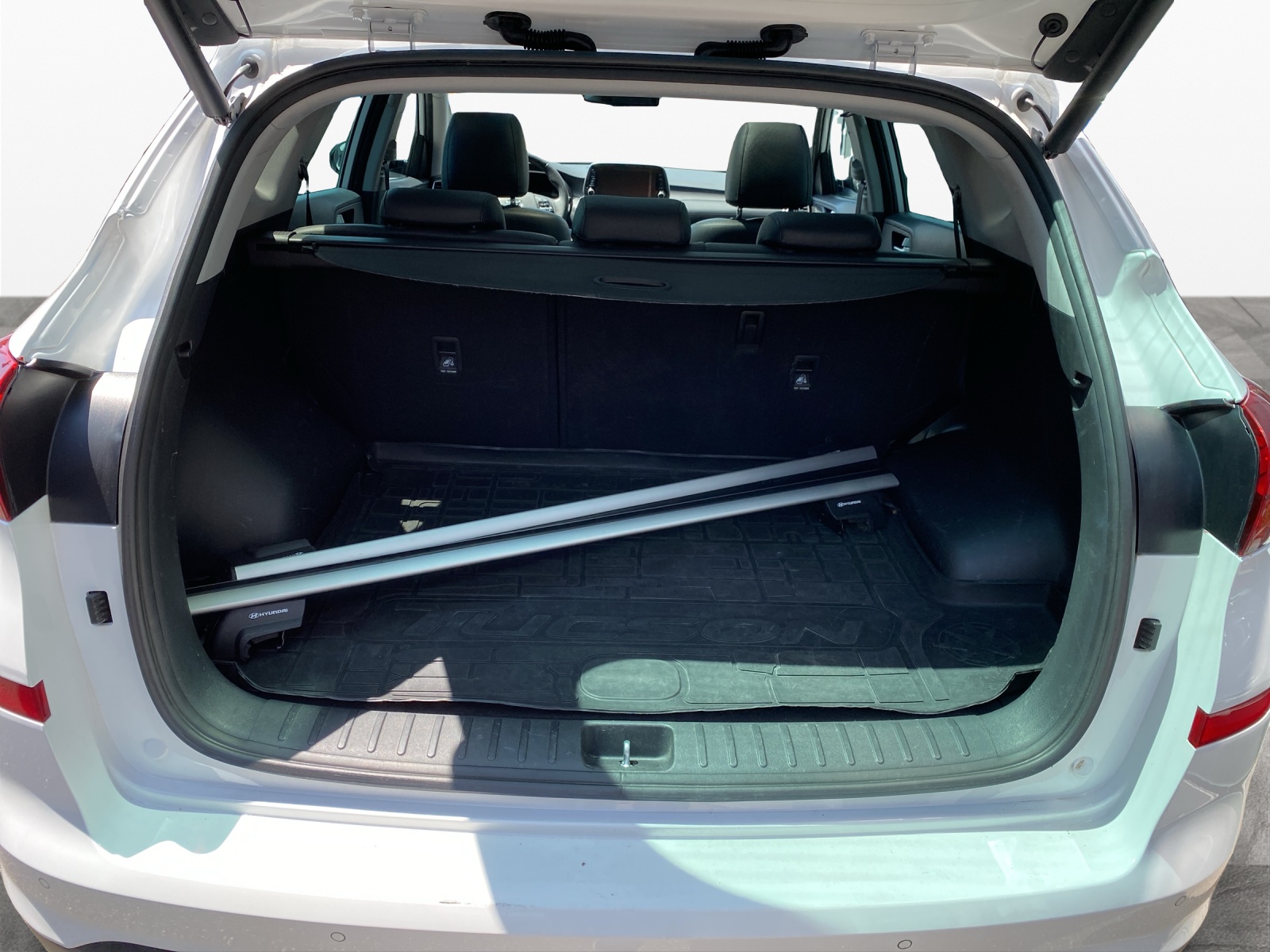 HYUNDAI Tucson 2.0 CRDi 185 Vertex 4WD-image-15