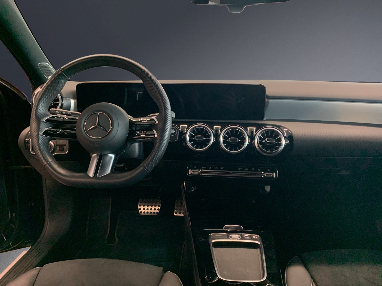 Image MERCEDES-BENZ A-250 A 250 e EQ Star 8G-DCT