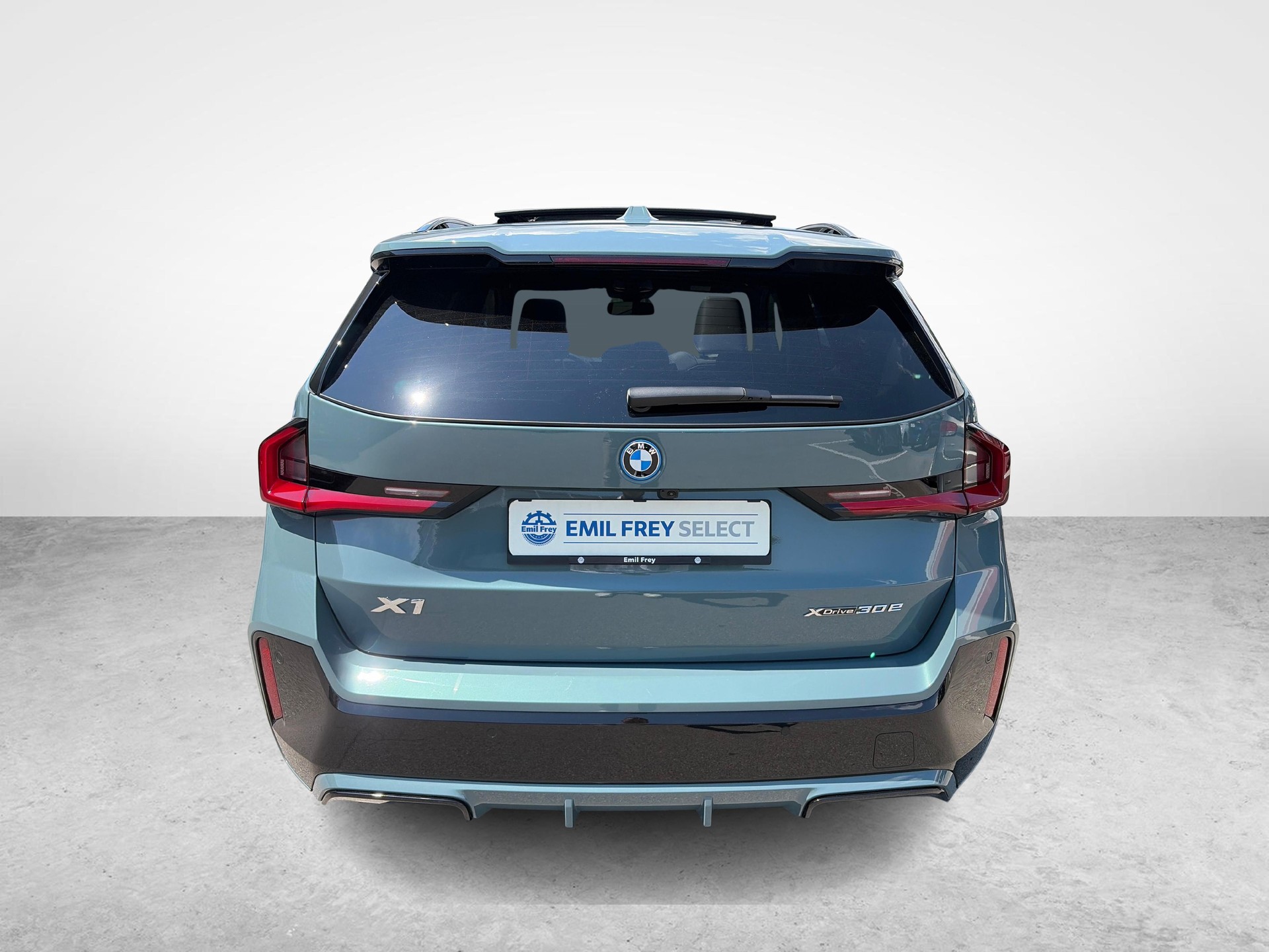 BMW X1 30e xDrive paddles M Sport-image-7