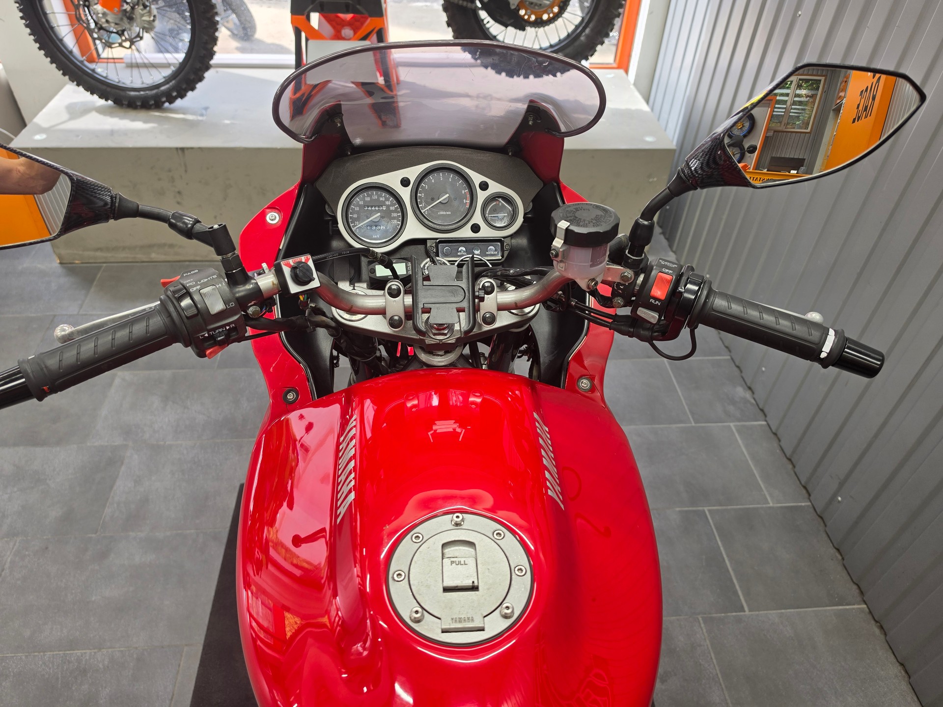 YAMAHA TDM 850-image-6