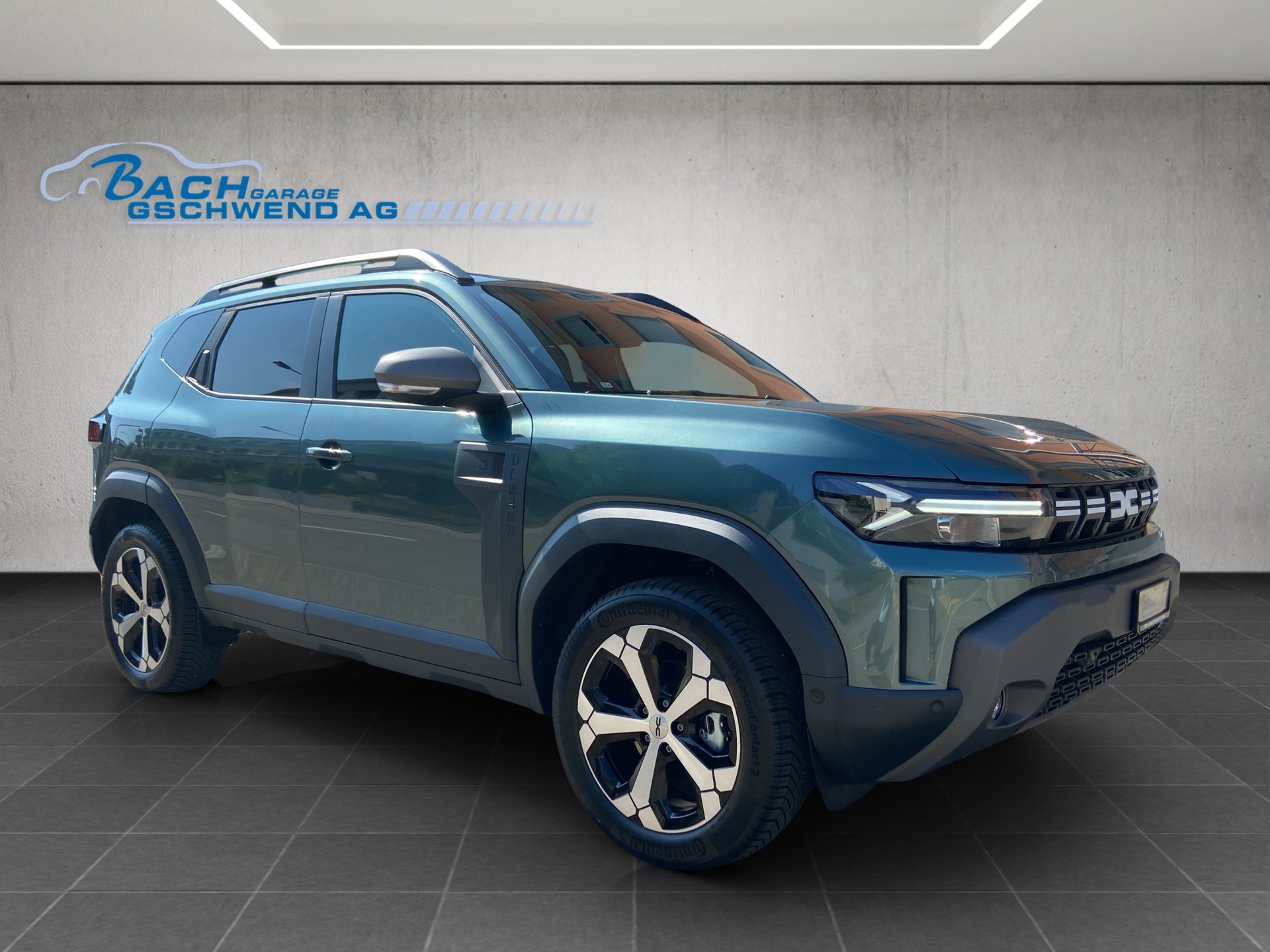 DACIA Duster TCe Hybrid 150 48V Journey 4x4-showroom-element-1