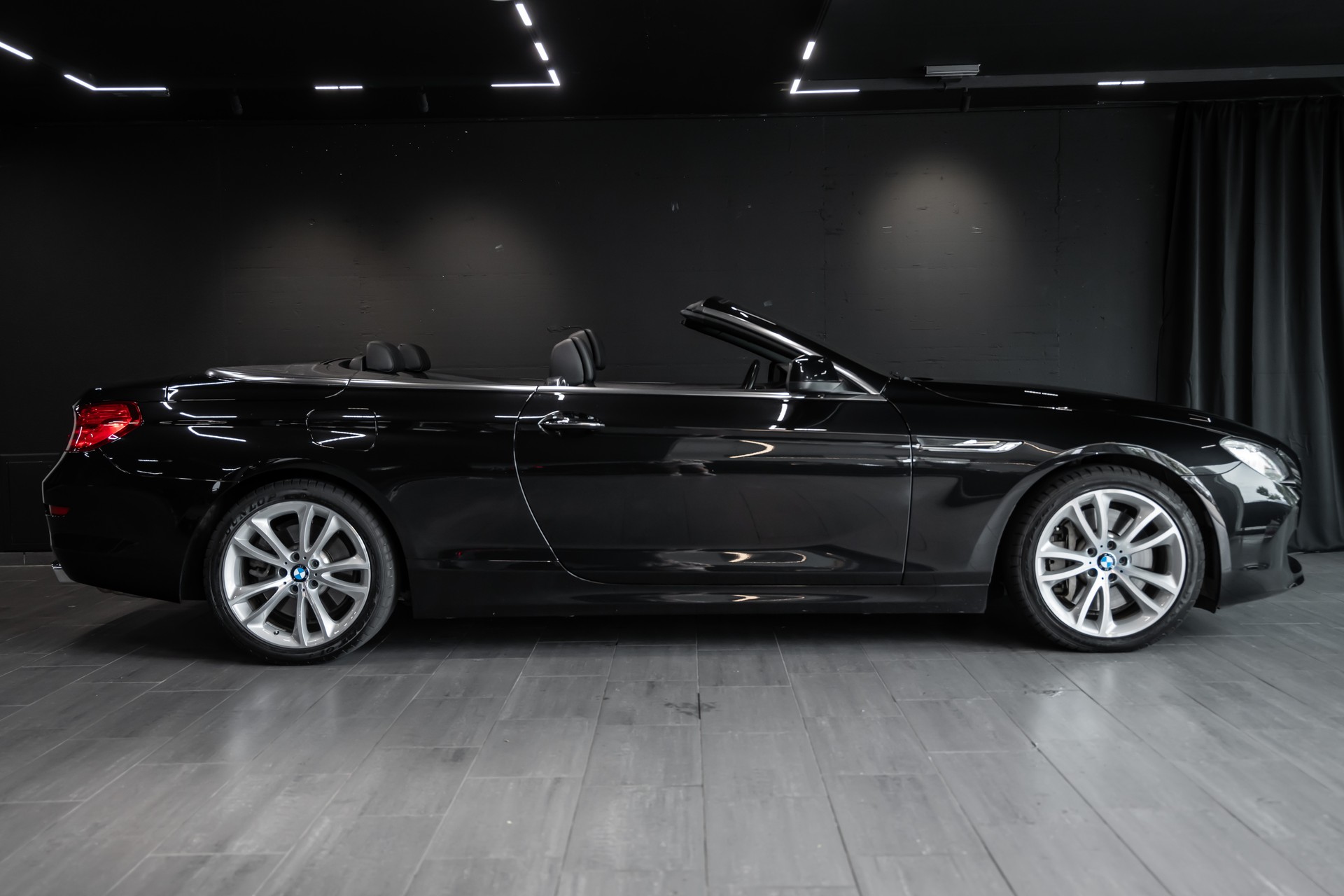BMW 650i Cabrio xDrive-image-5