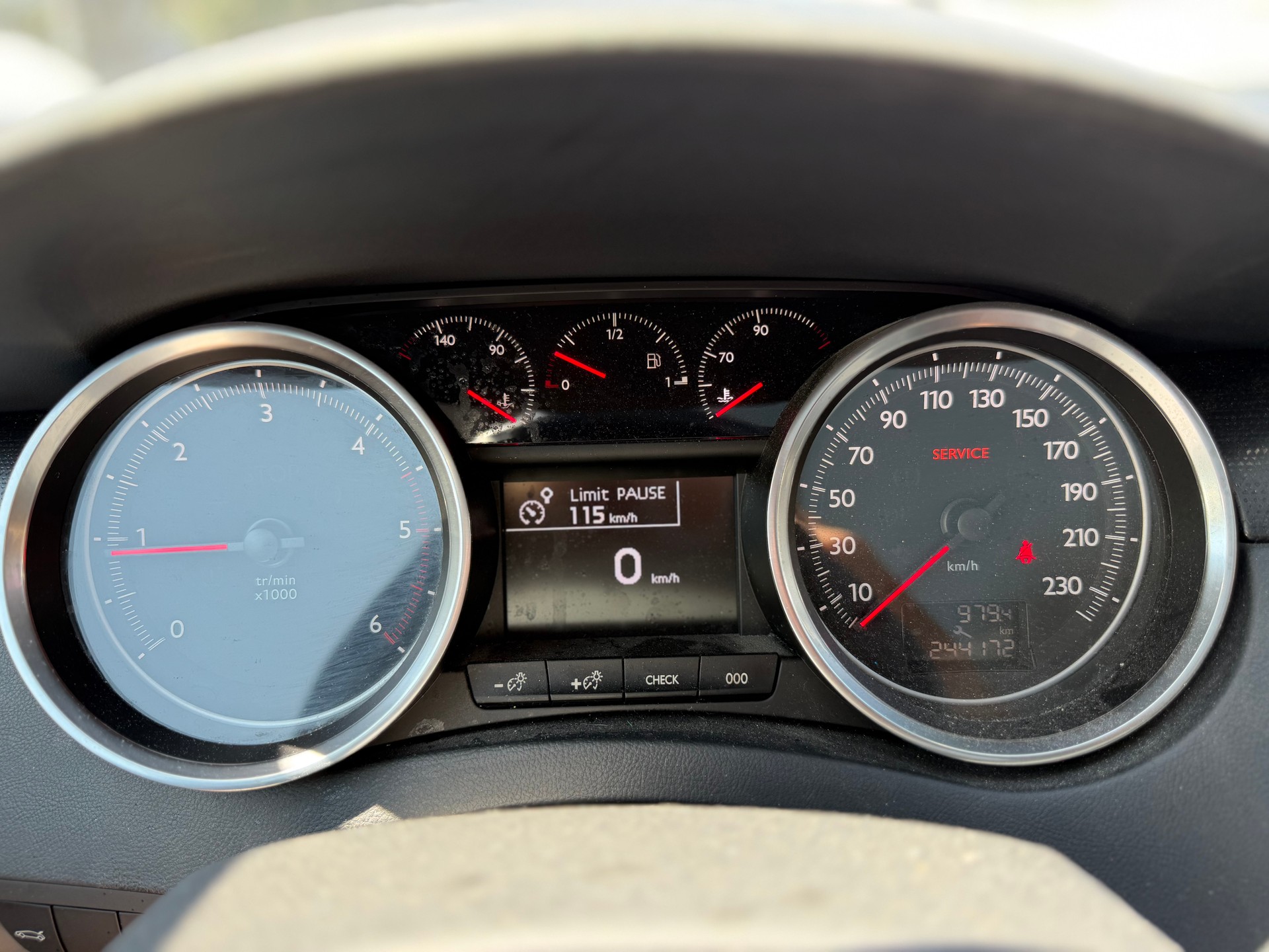 PEUGEOT 508 SW 2.0 HDI Business-image-8