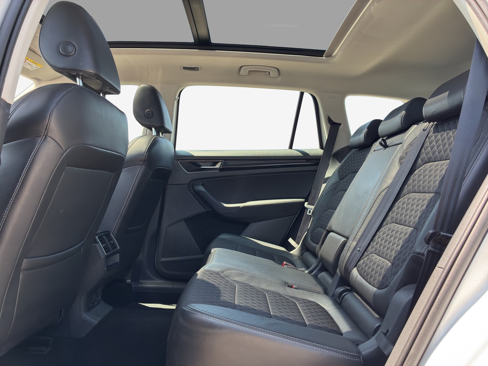 SKODA Kodiaq 2.0 TSI 4x4 Style-image-11