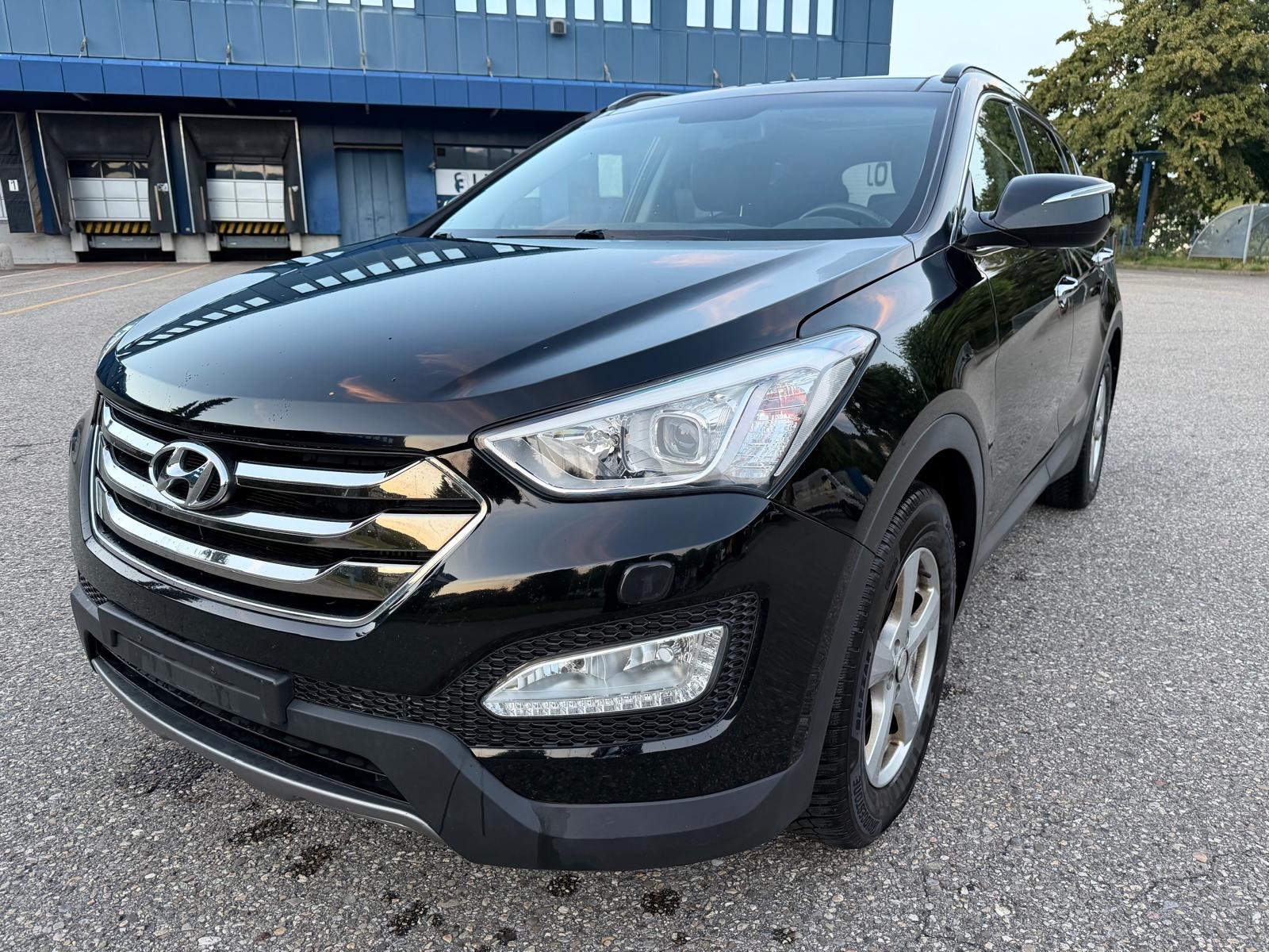 HYUNDAI Santa Fe 2.2 CRDI Style 4WD Automatic-image-0