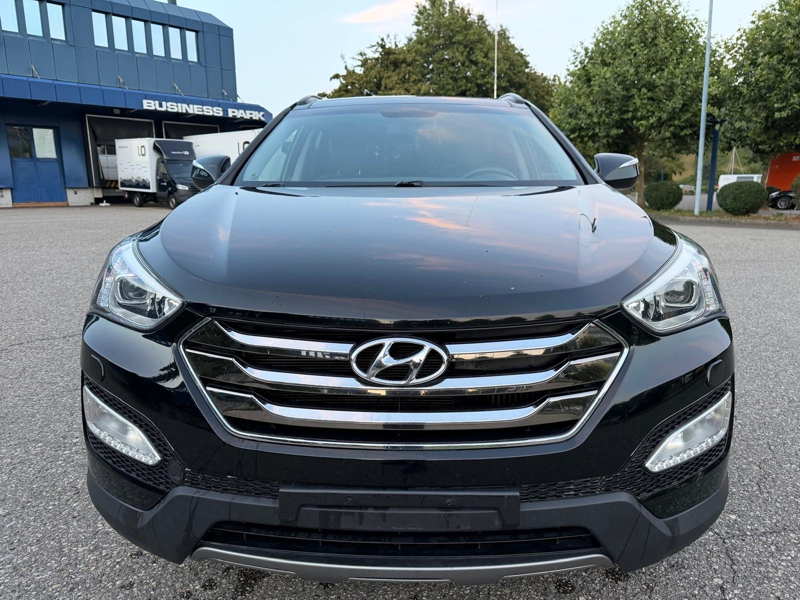 HYUNDAI Santa Fe 2.2 CRDI Style 4WD Automatic-image-1