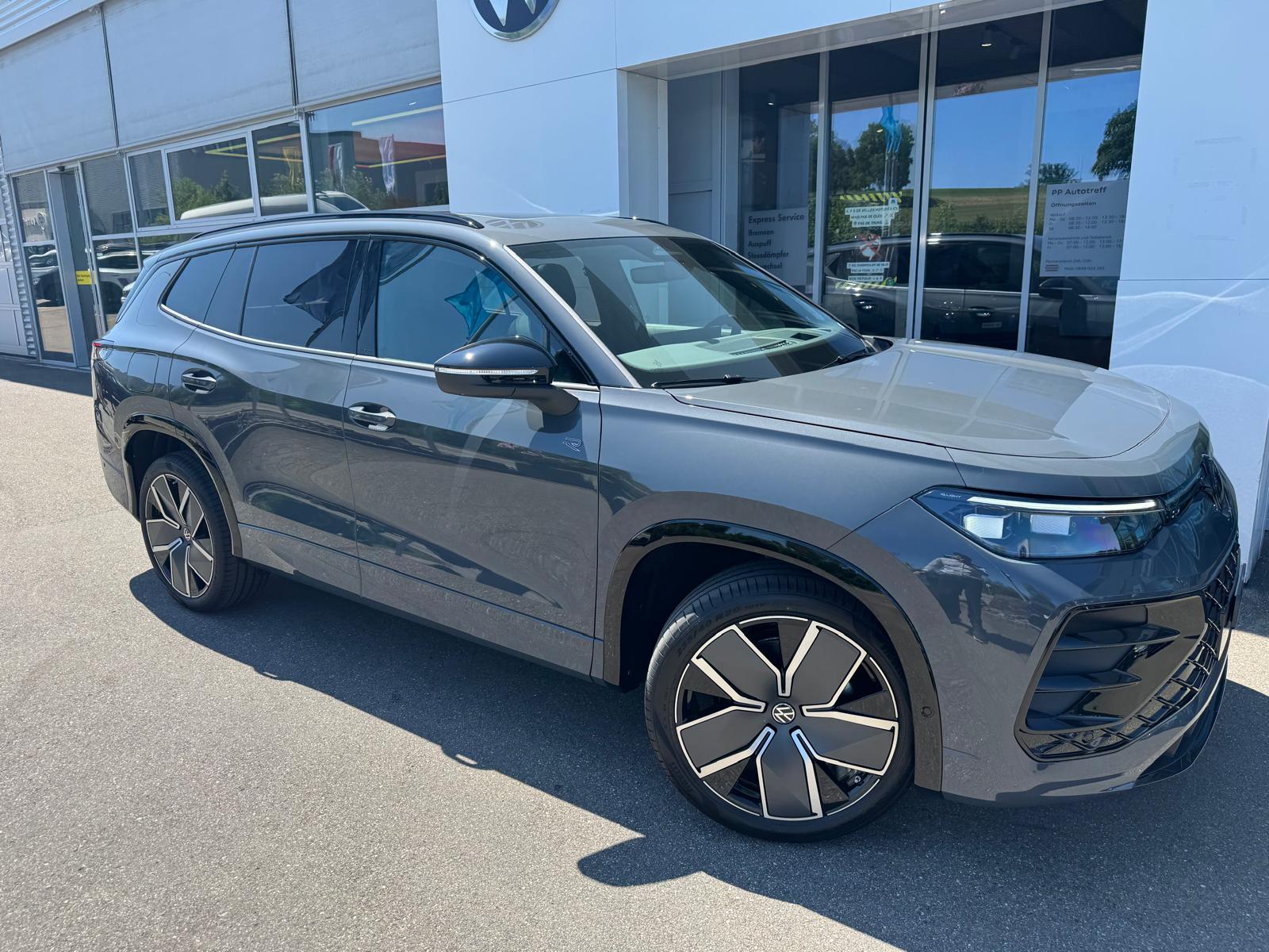 VW Tayron 2.0 TDI SCR R-Line United 4Motion DSG-image-1
