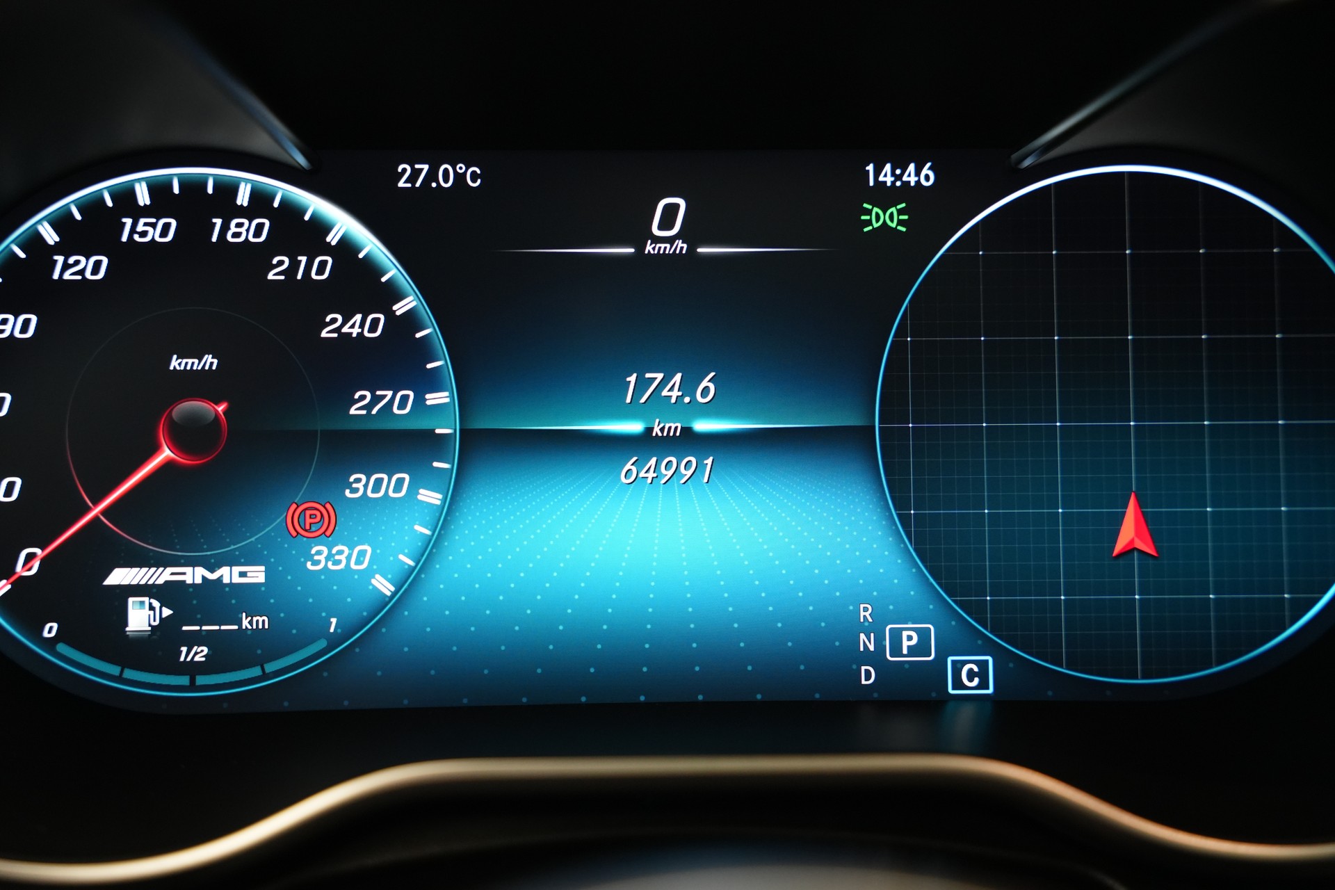 MERCEDES-BENZ GLC 63 S AMG 4Matic 9G-Tronic *CH-Fahrzeug* *Voll*-image-25