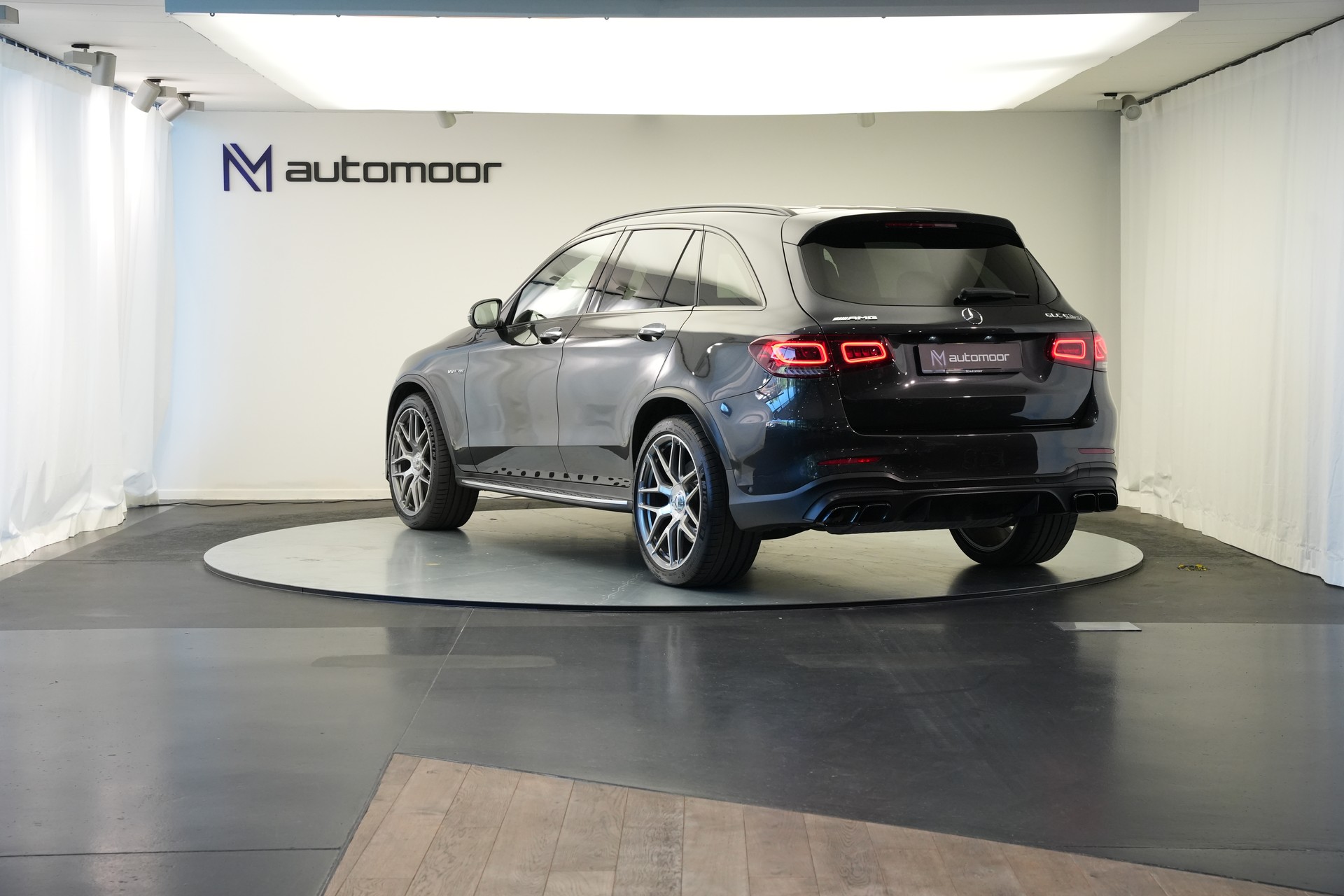 MERCEDES-BENZ GLC 63 S AMG 4Matic 9G-Tronic *CH-Fahrzeug* *Voll*-image-6