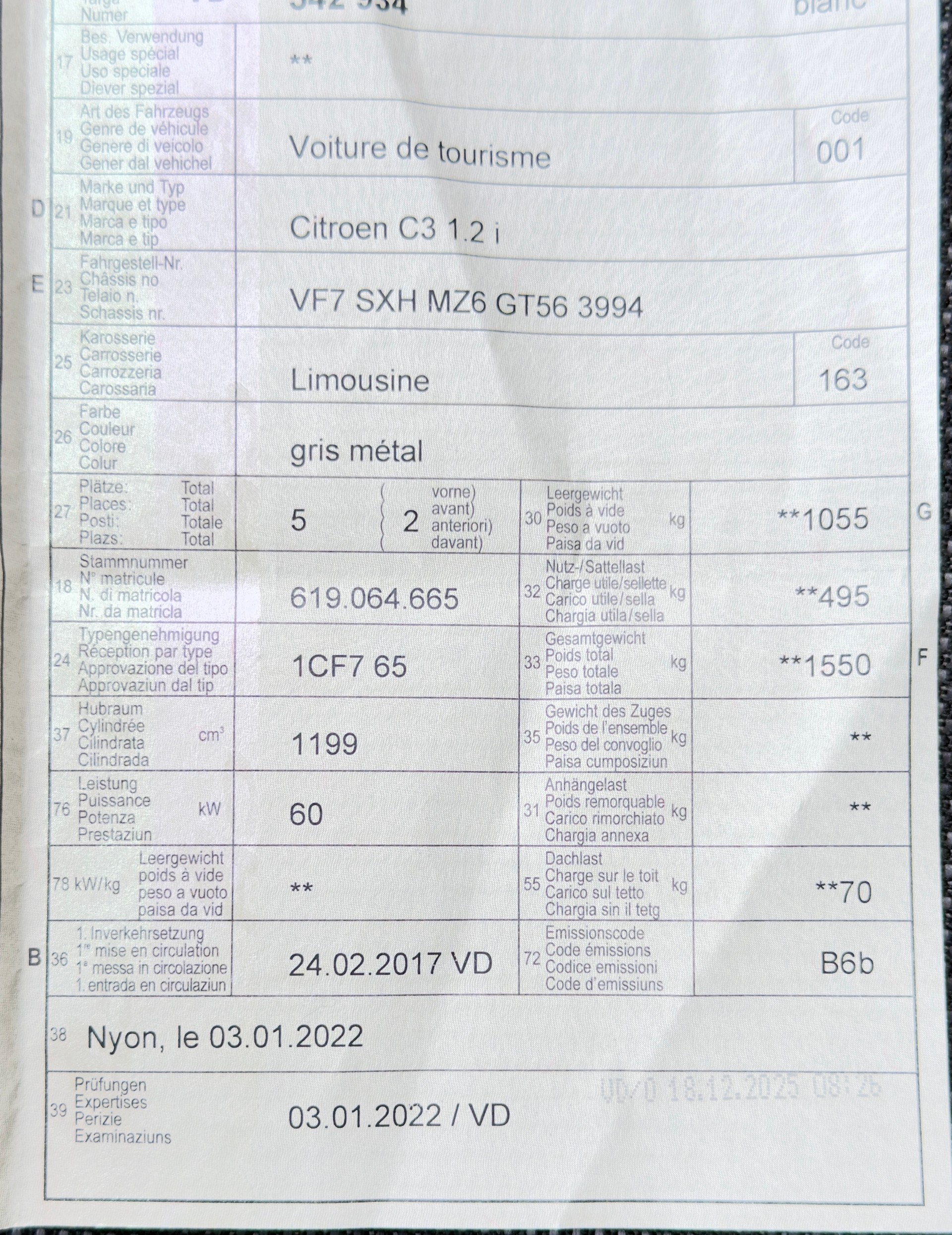 CITROEN C3 1.2i PureTech Shine-image-15