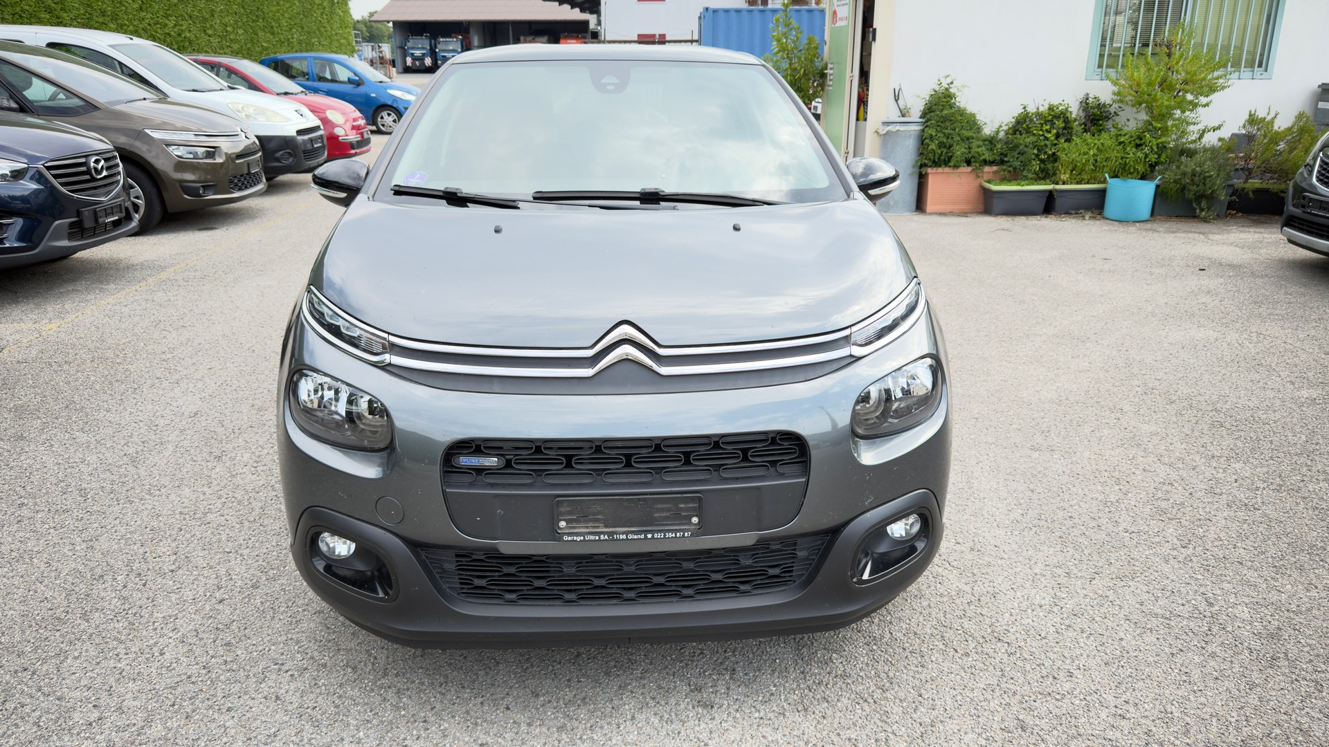 CITROEN C3 1.2i PureTech Shine-image-0