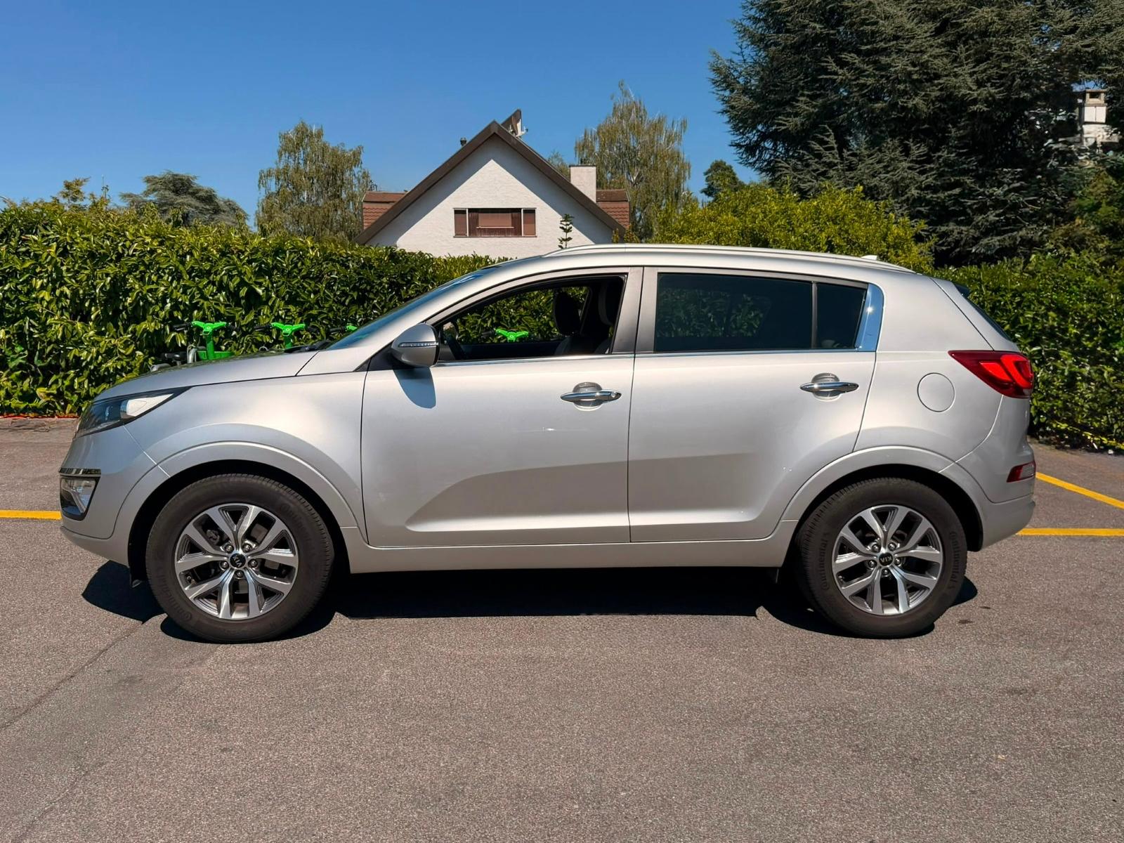 KIA Sportage 1.6 GDi Swiss Eco Edition 2WD-image-2