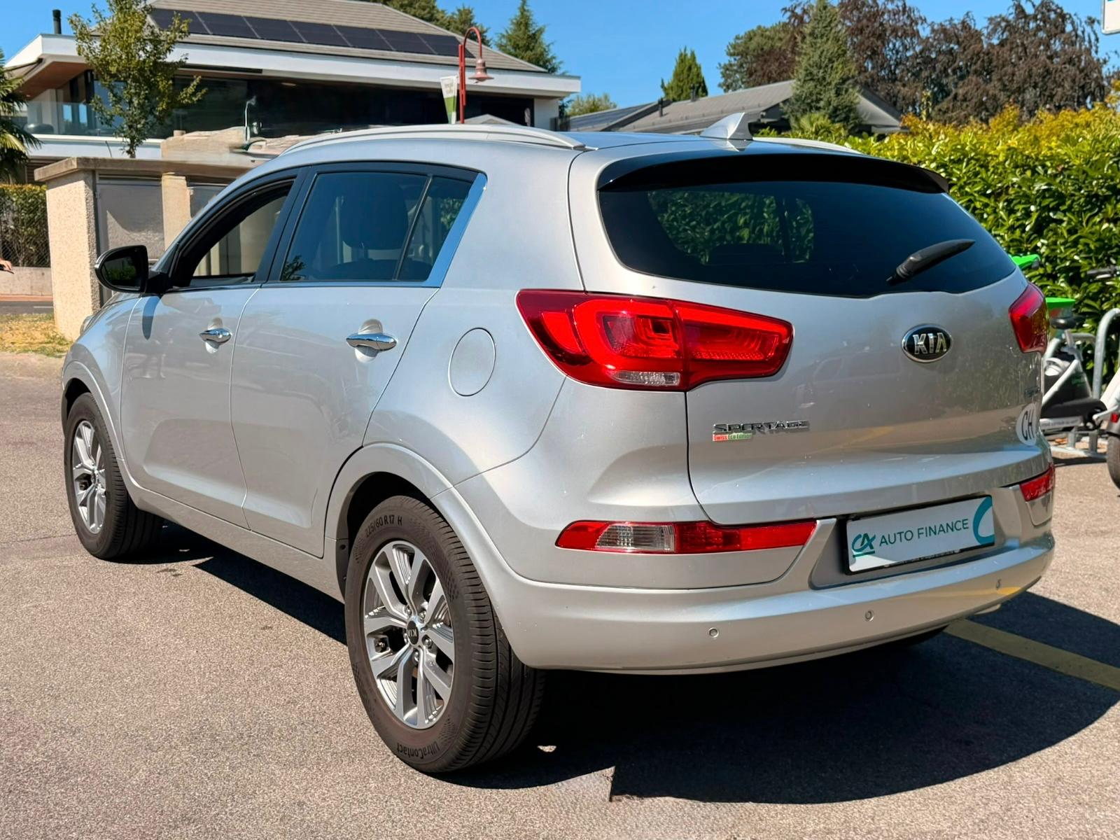 KIA Sportage 1.6 GDi Swiss Eco Edition 2WD-image-3