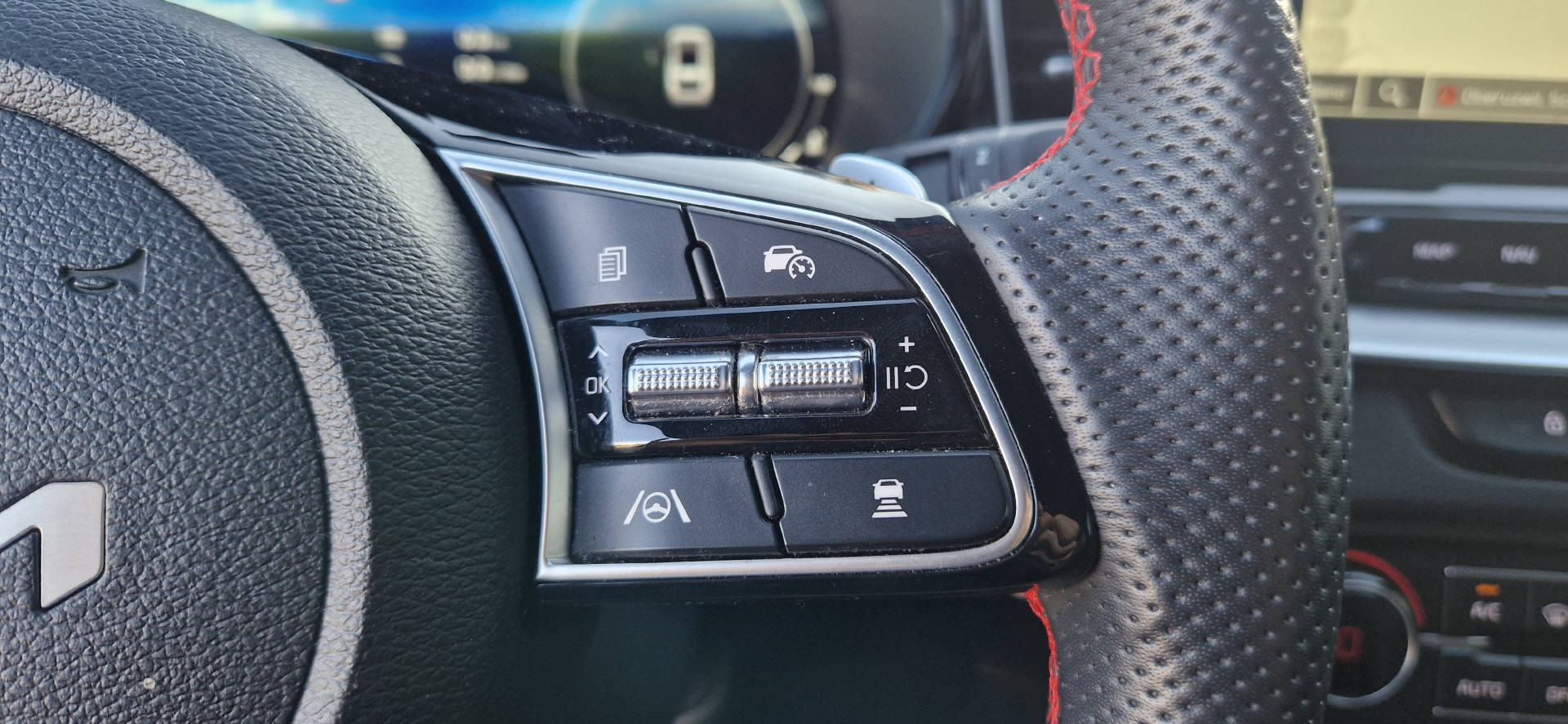 KIA ProCeed 1.6 T-GDi GT-image-15