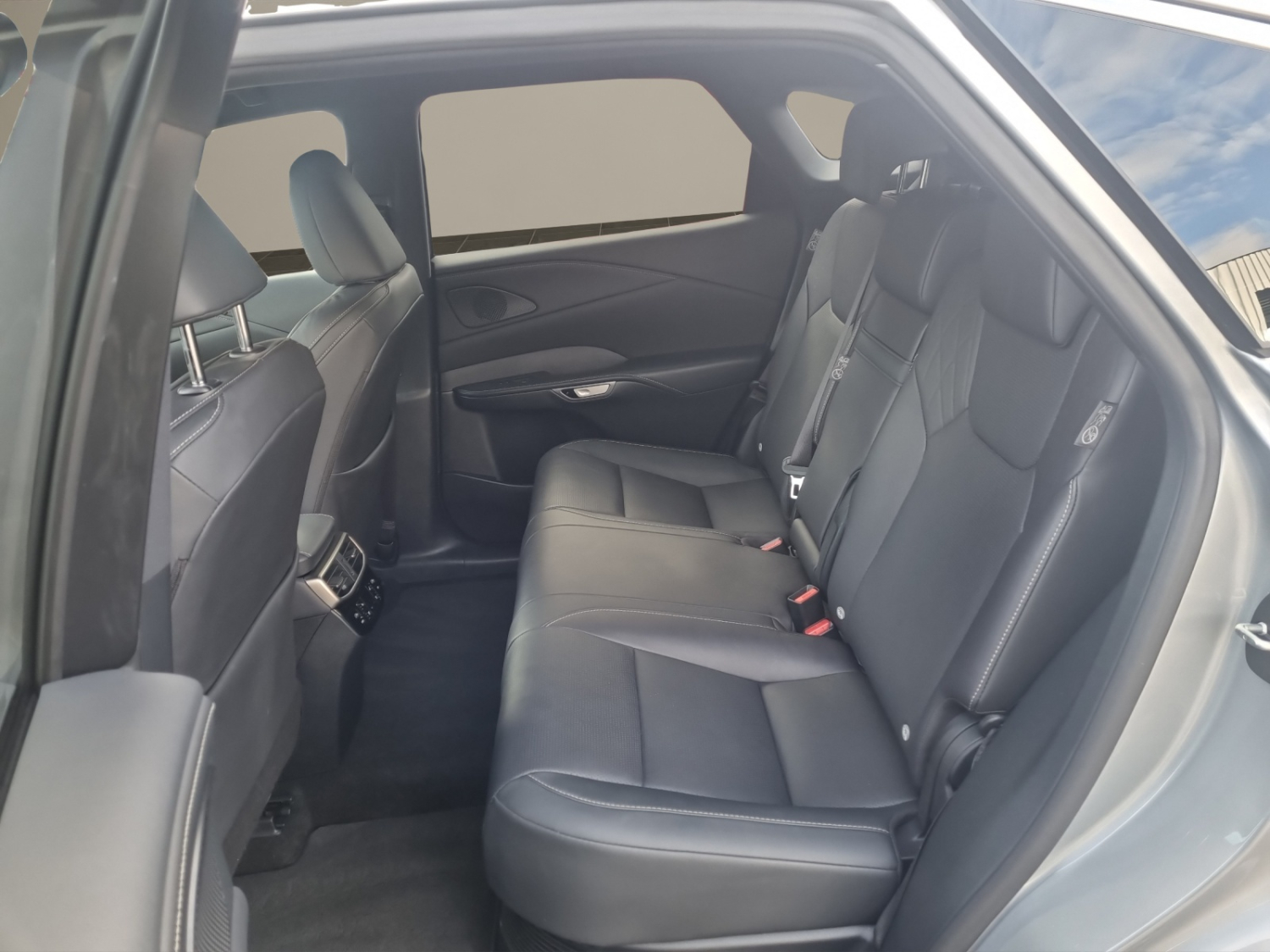 LEXUS RX 350h Comfort-image-9
