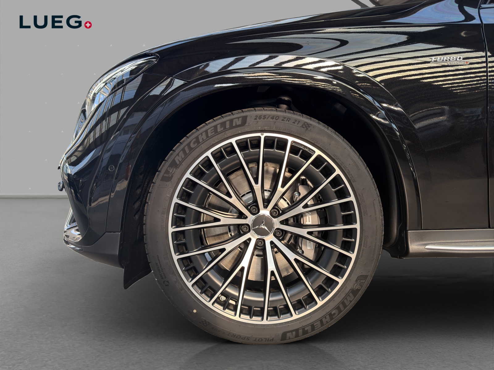 MERCEDES-BENZ GLC 53 AMG 4Matic+ 9G-Tronic-image-6