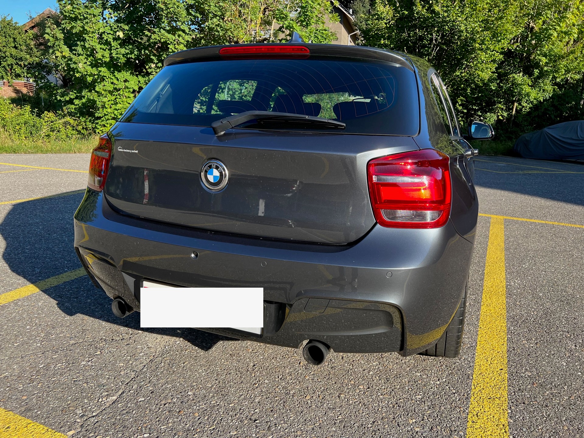 BMW M135i xDrive-image-2
