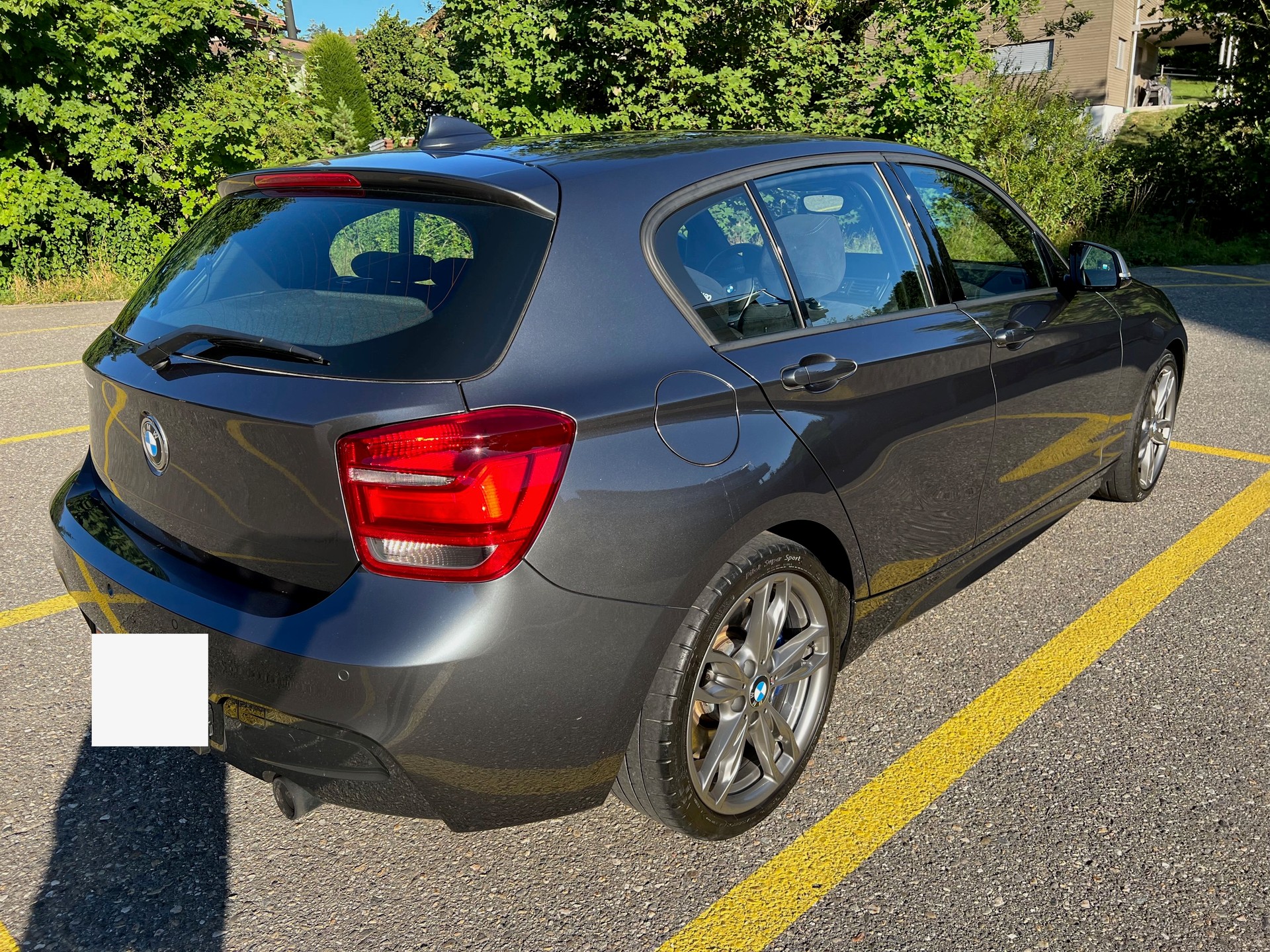 BMW M135i xDrive-image-5