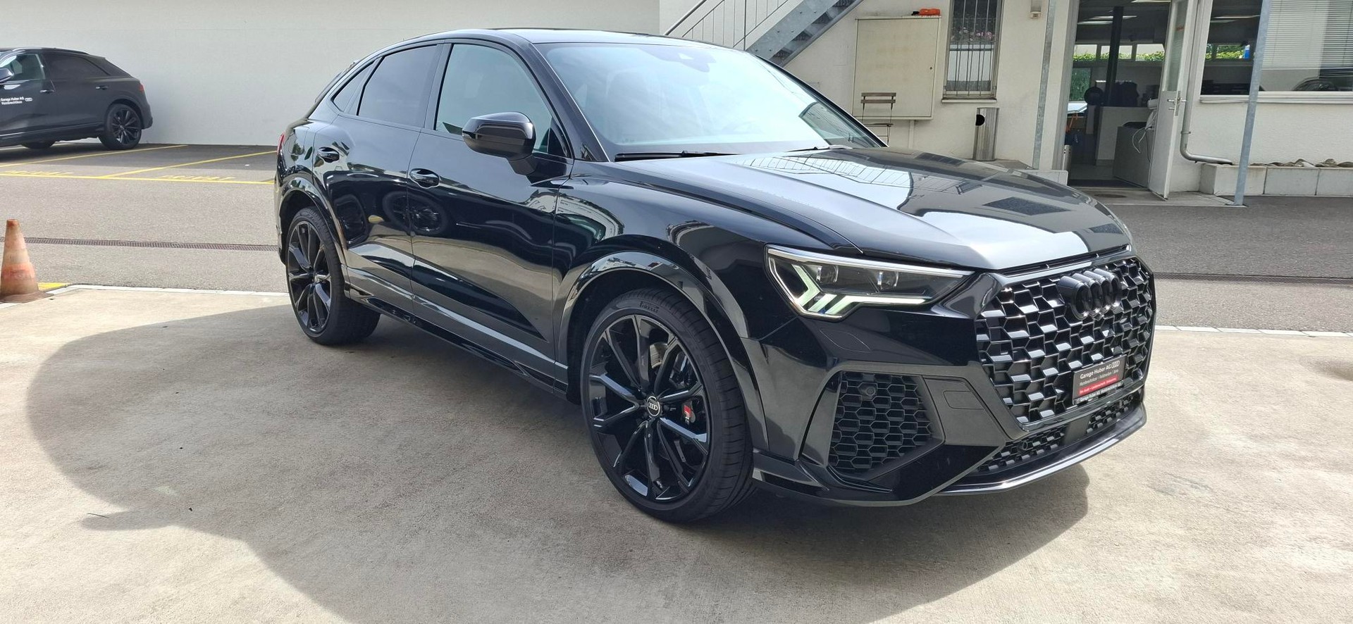 AUDI RS Q3 Sportback quattro S tronic-image-5