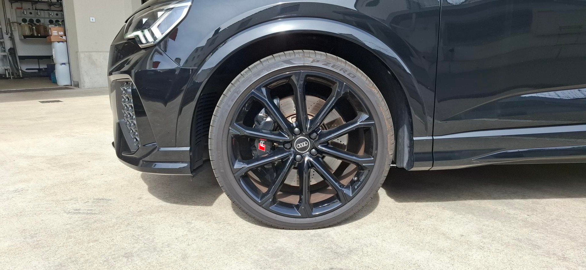 AUDI RS Q3 Sportback quattro S tronic-image-6