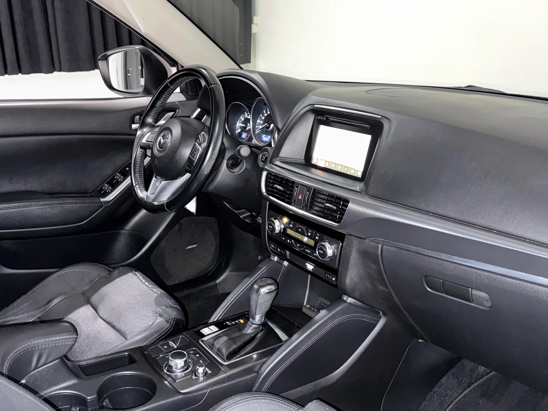 MAZDA CX-5 2.5 Revolution AWD Skyactive-G Automatic-image-9