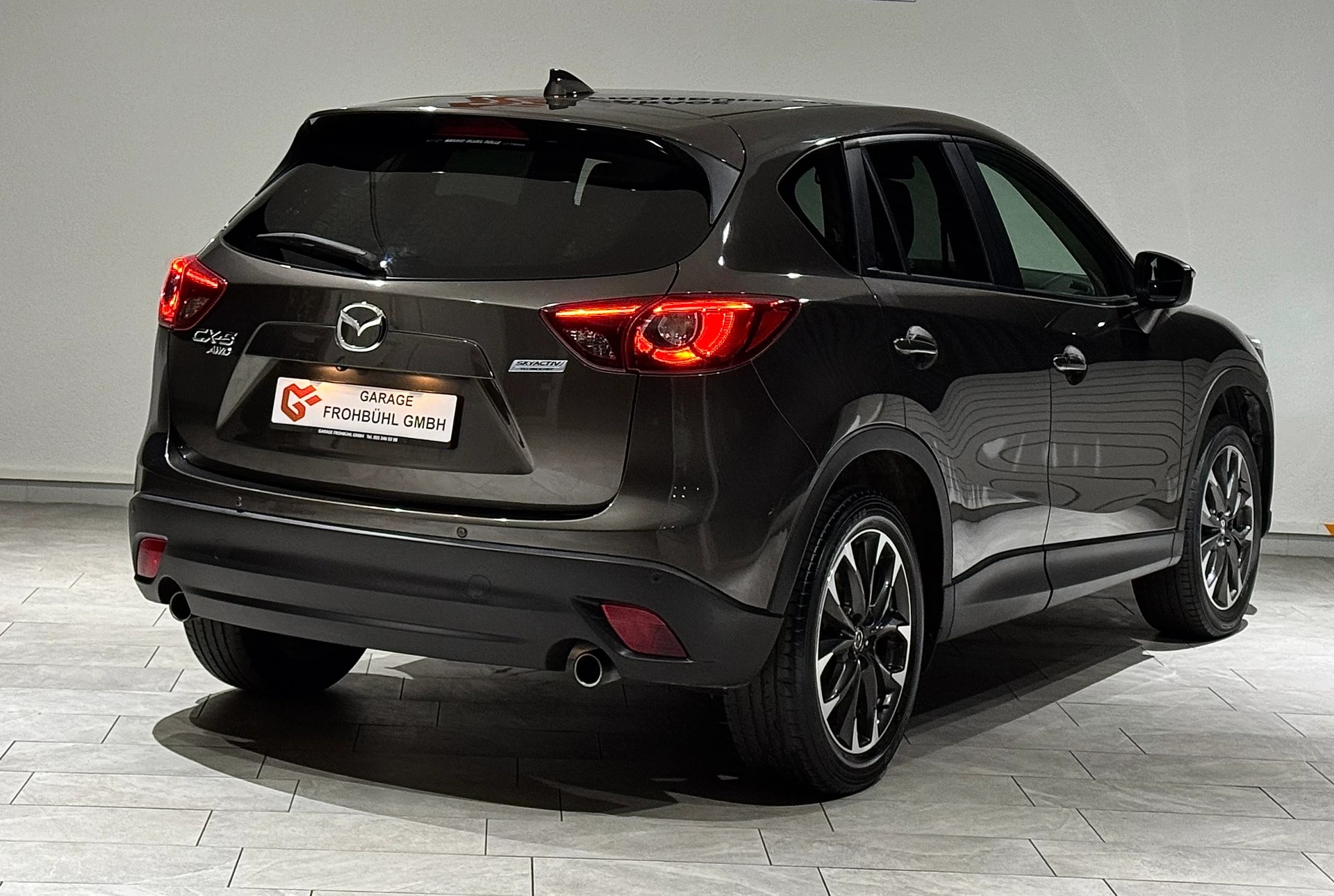 MAZDA CX-5 2.5 Revolution AWD Skyactive-G Automatic-image-3