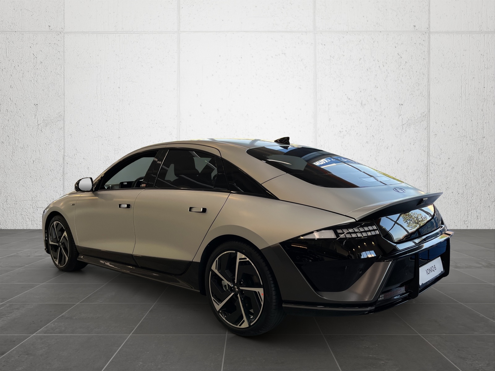 HYUNDAI Ioniq 6 84kWh N Line 4WD-image-4