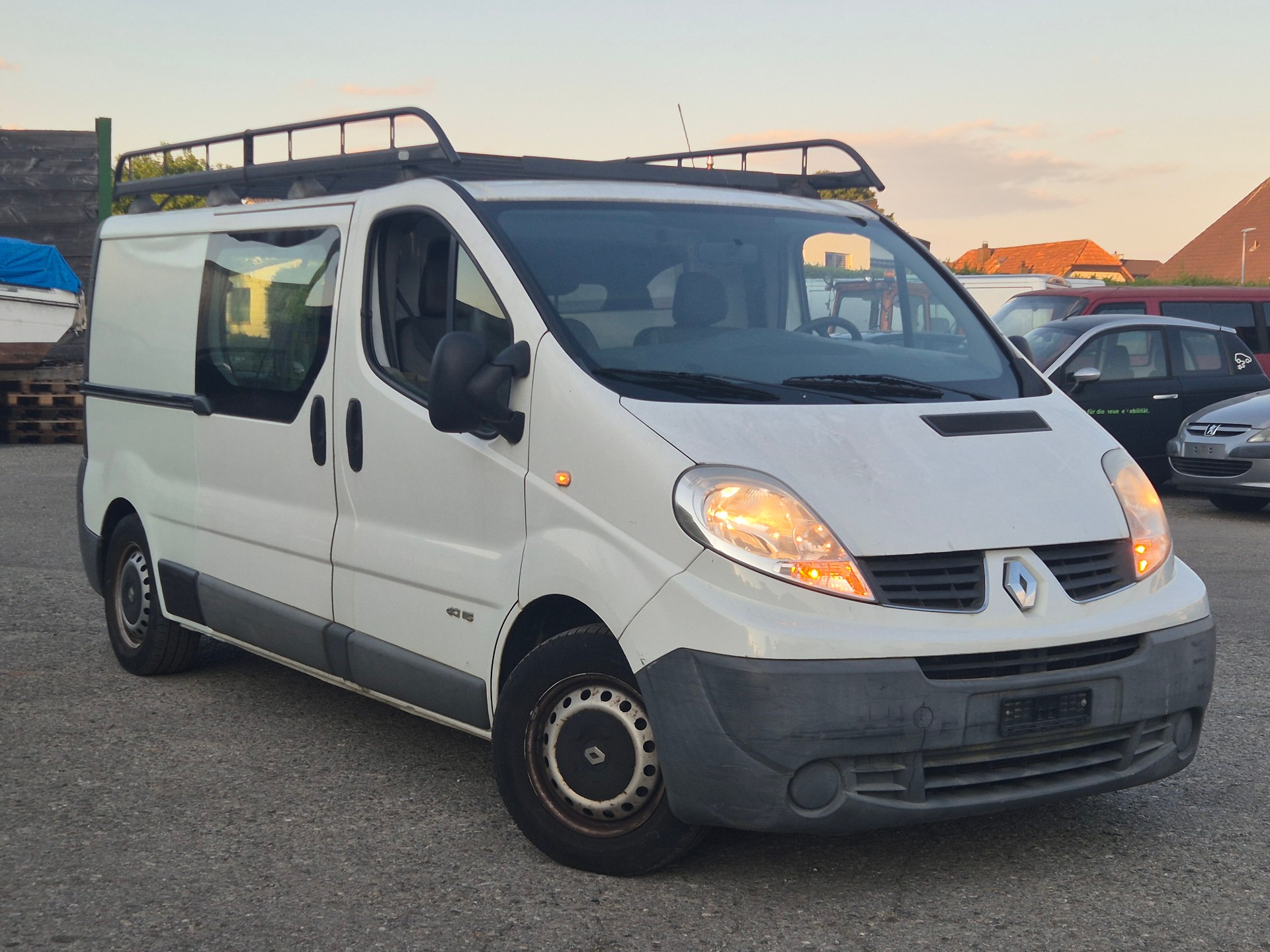 RENAULT Trafic 2.0 91'000km Frisch MFK Diesel Klima-image-0