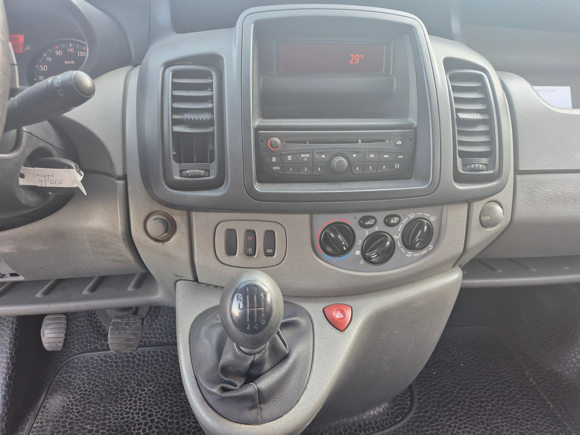 RENAULT Trafic 2.0 91'000km Frisch MFK Diesel Klima-image-9