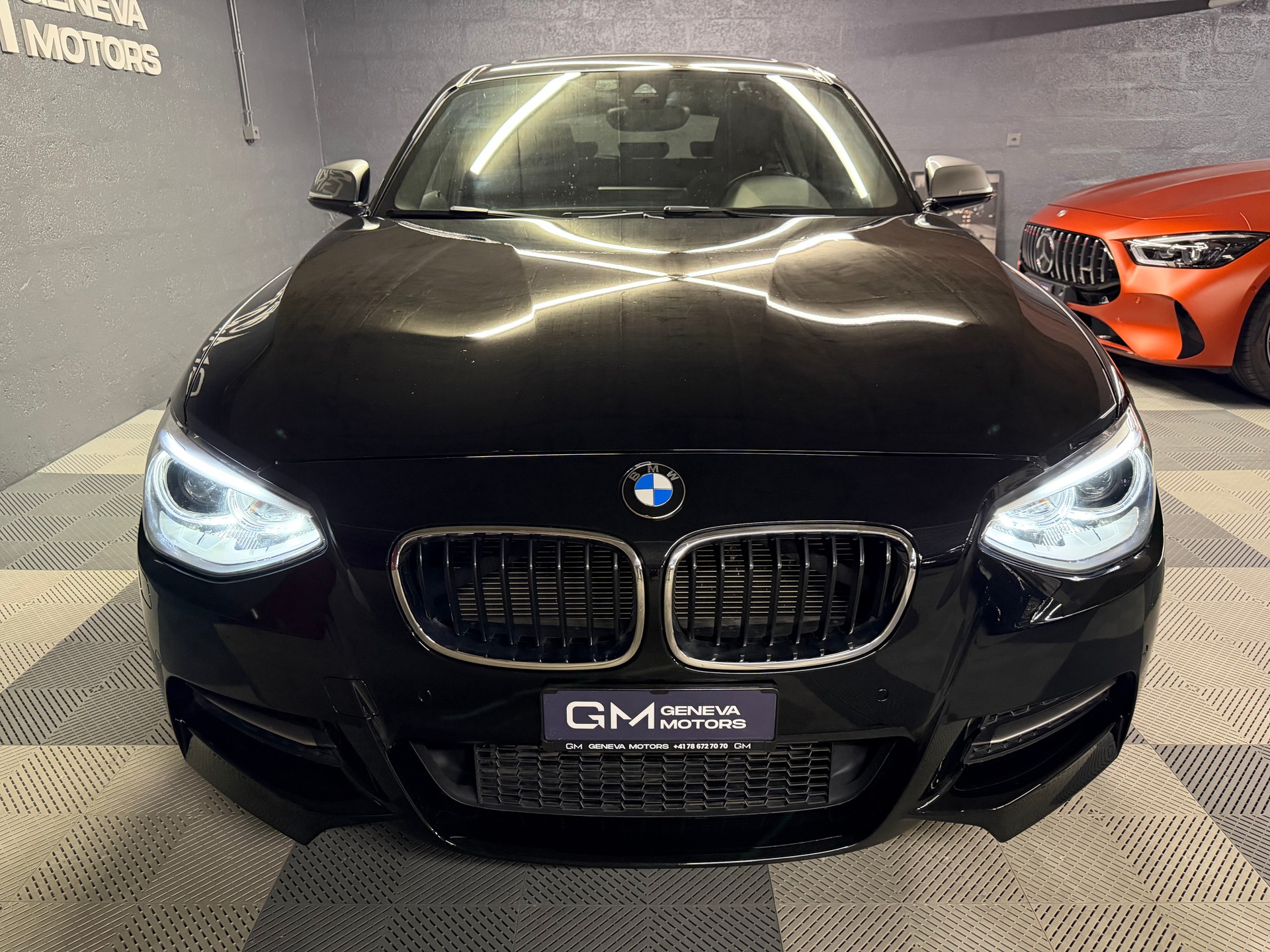 BMW M135i xDrive Steptronic-image-1