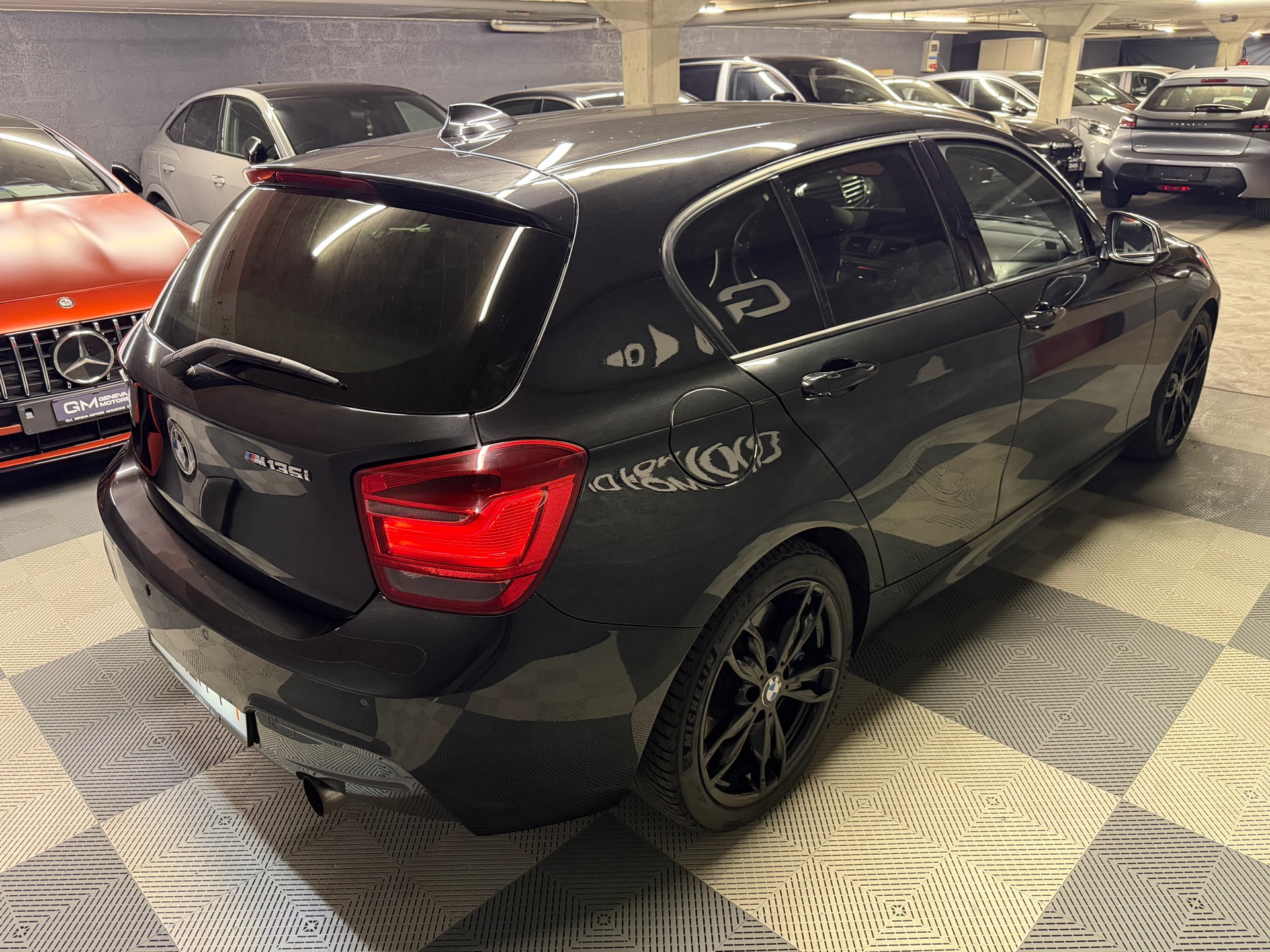 BMW M135i xDrive Steptronic-image-3