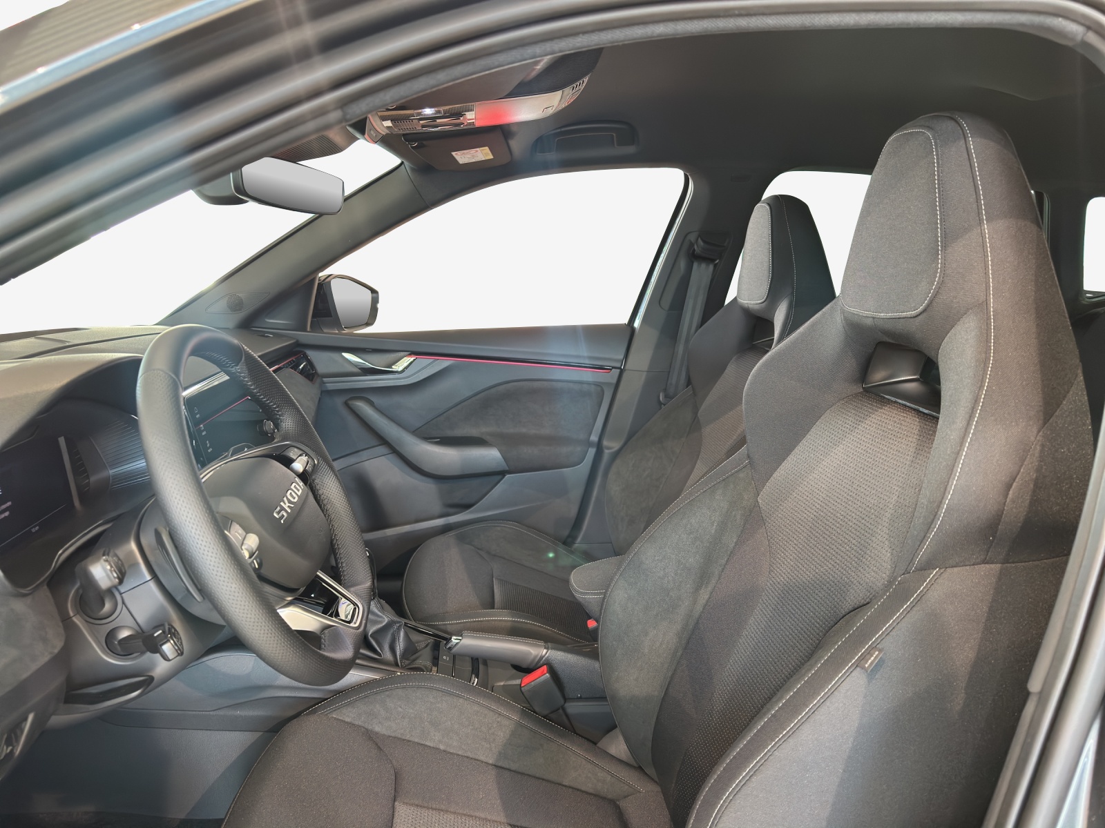SKODA Kamiq 1.0 TSI Dynamic DSG-image-7