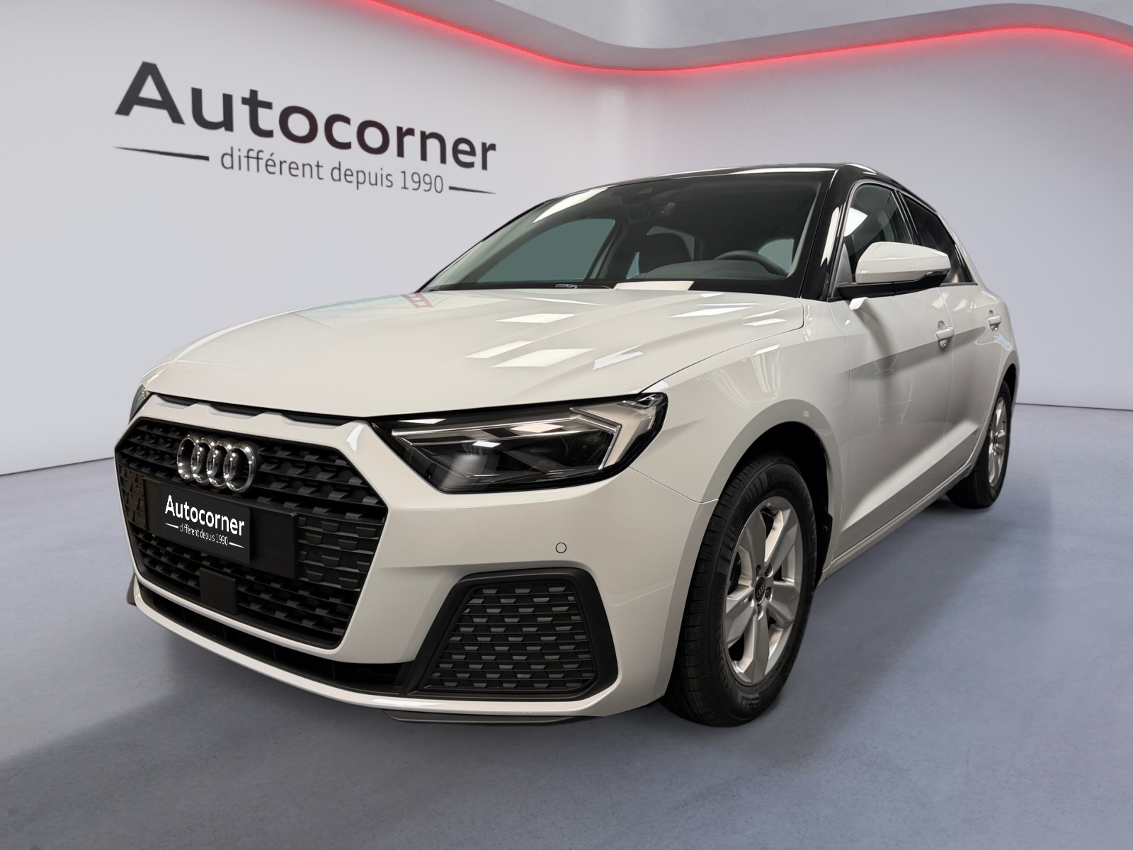 AUDI A1 Sportback 30 TFSI Attraction S-tronic-image-1