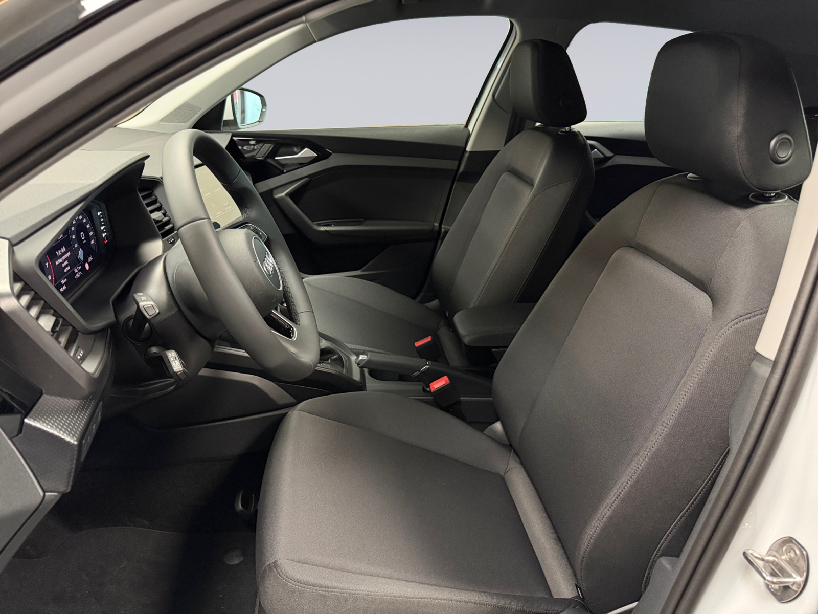 AUDI A1 Sportback 30 TFSI Attraction S-tronic-image-6