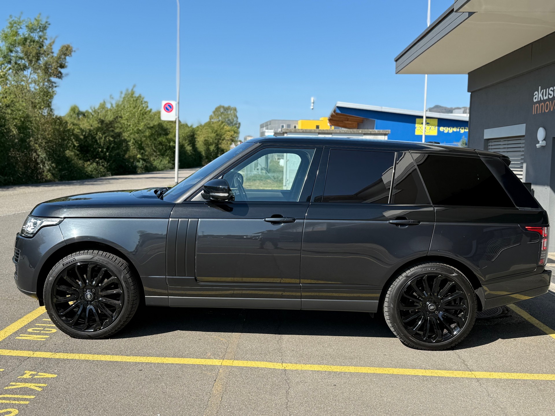 LAND ROVER Range Rover 3.0 TDV6 HSE Automatic-image-5