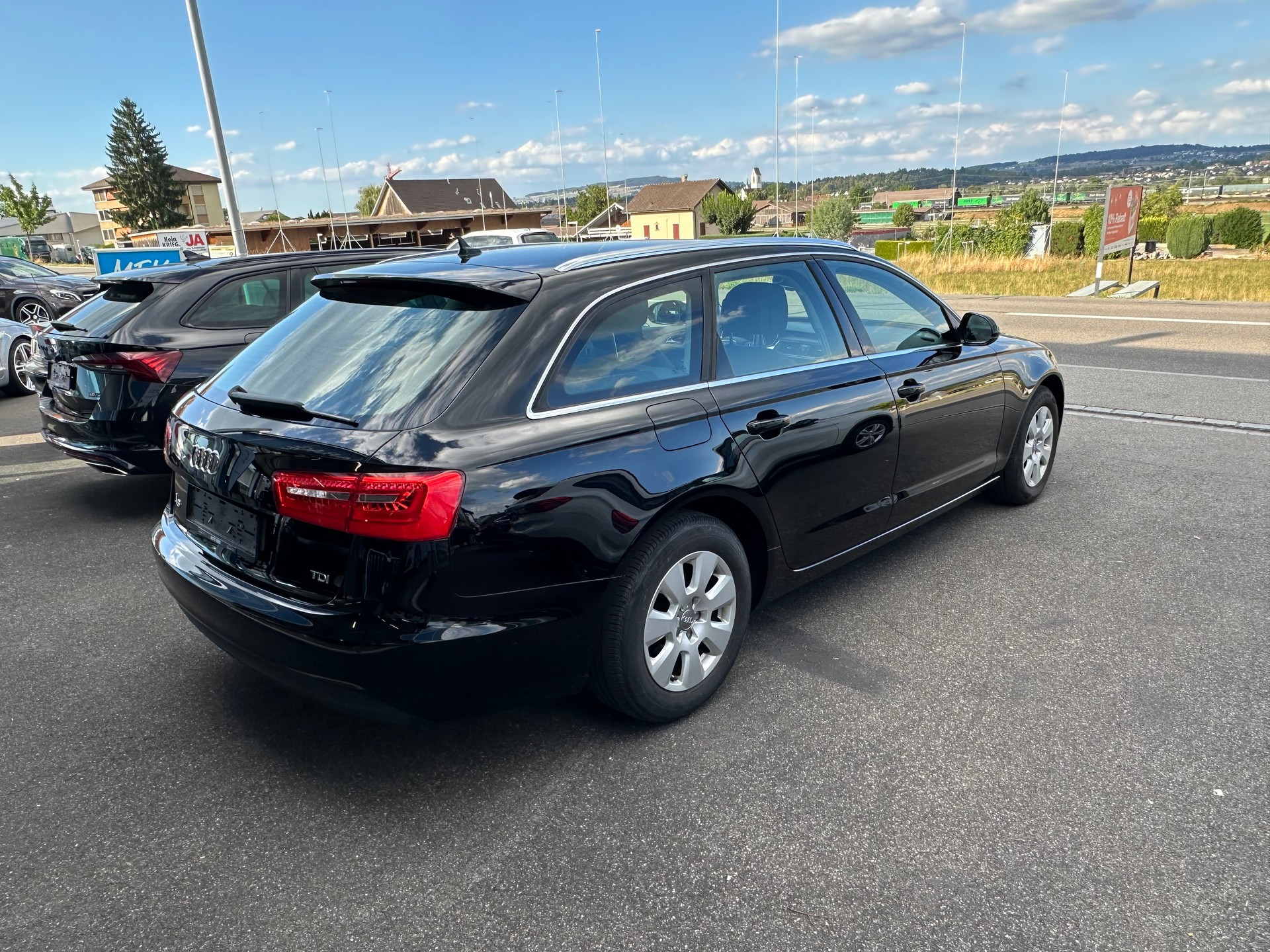 AUDI A6 Avant 2.0 TDI multitronic-image-4