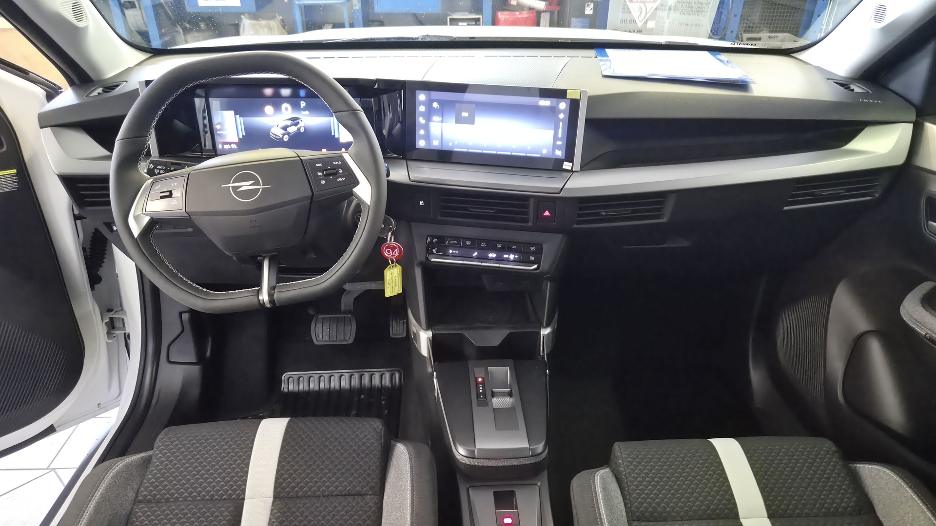OPEL Frontera 1.2i MHEV GS-image-11