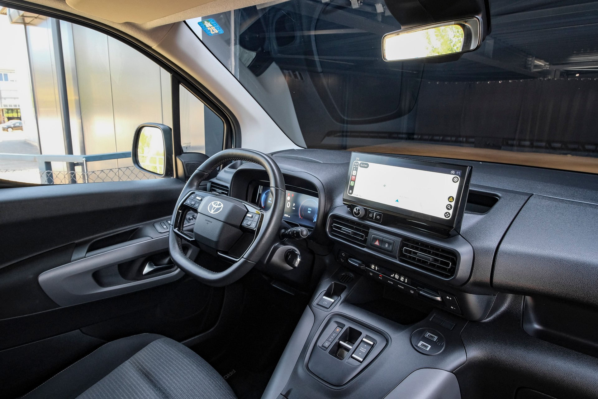 TOYOTA Proace City Verso 1.5 Trend L2 Automatik-image-14
