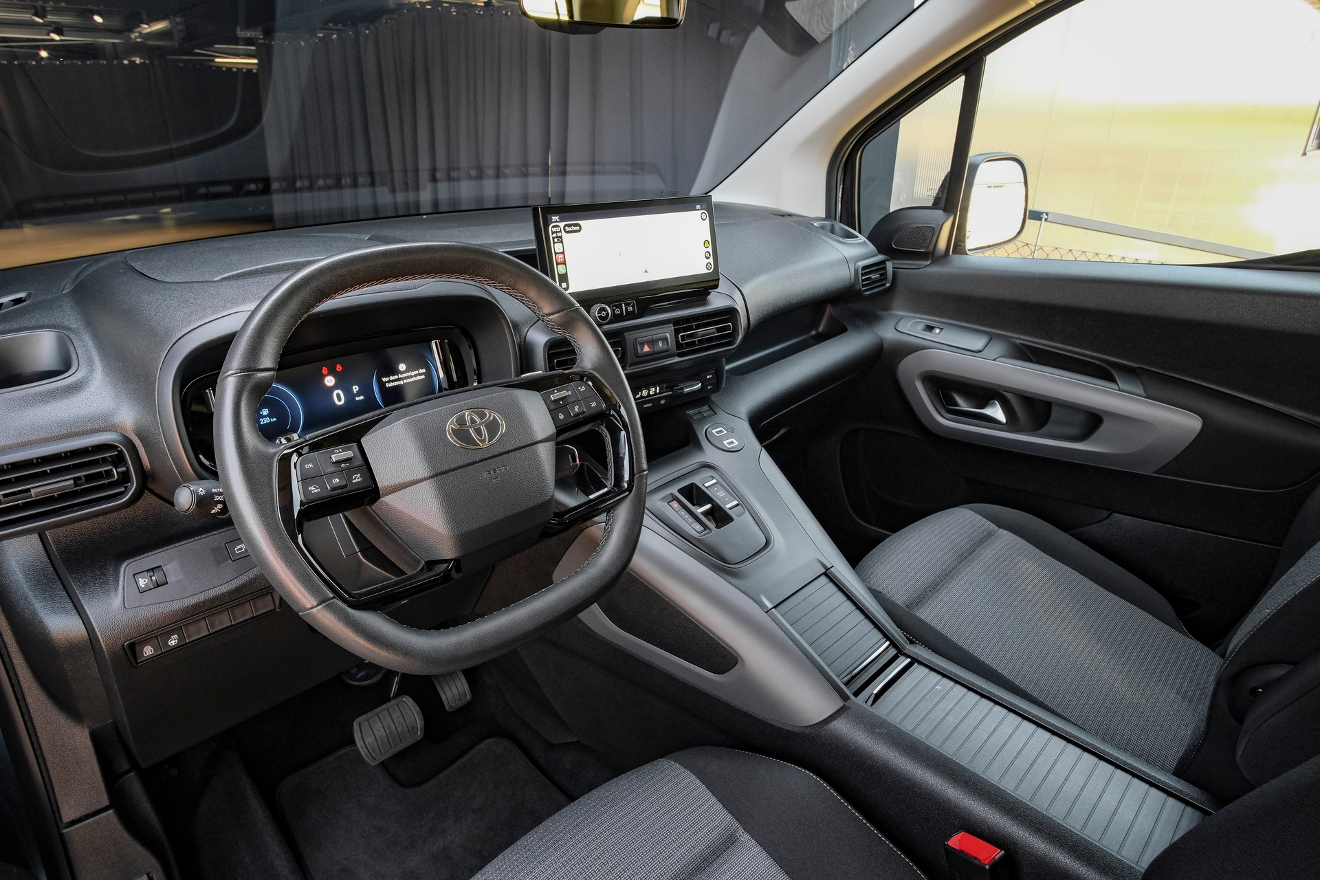 TOYOTA Proace City Verso 1.5 Trend L2 Automatik-image-13