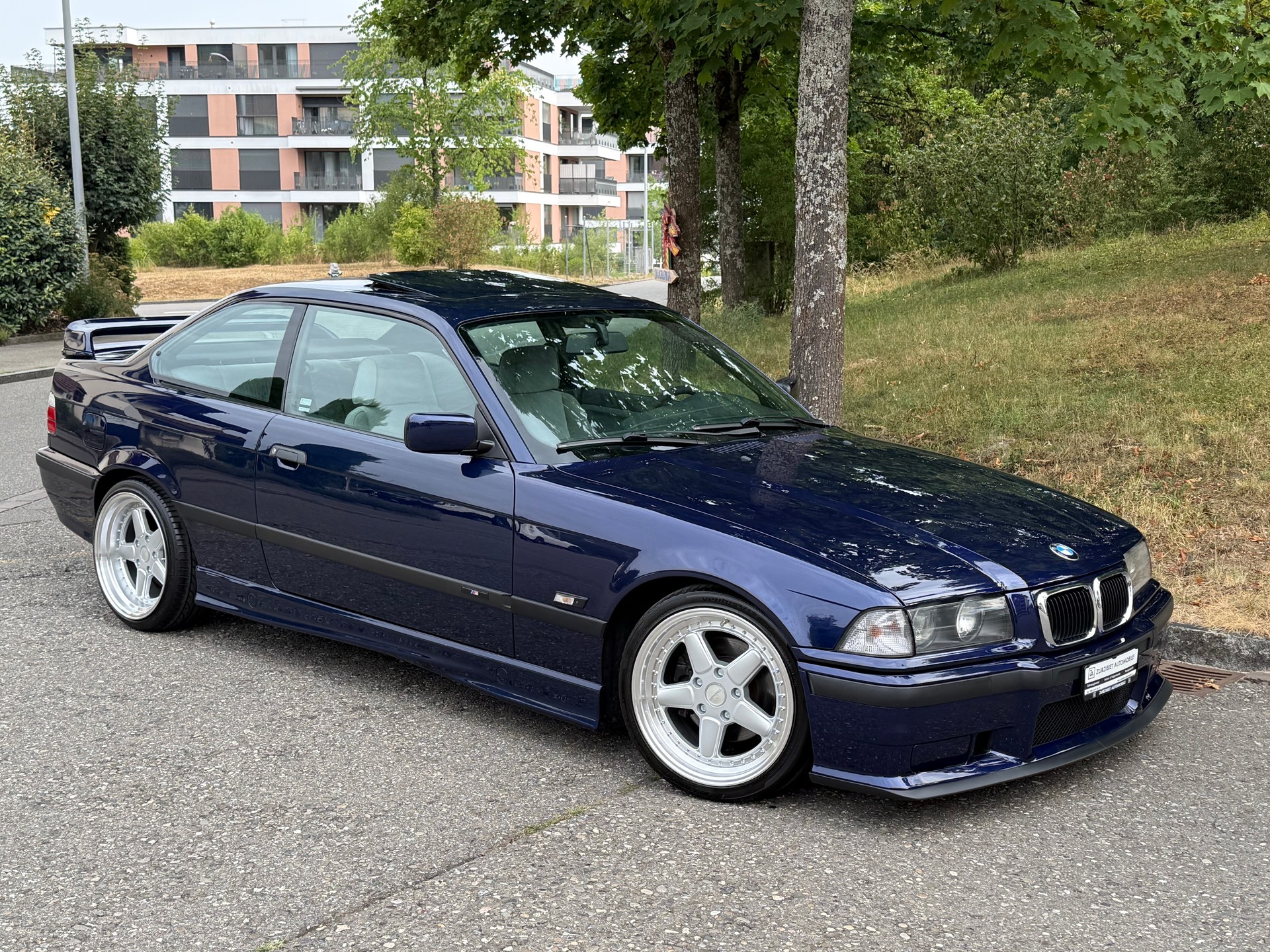BMW 328i Coupé