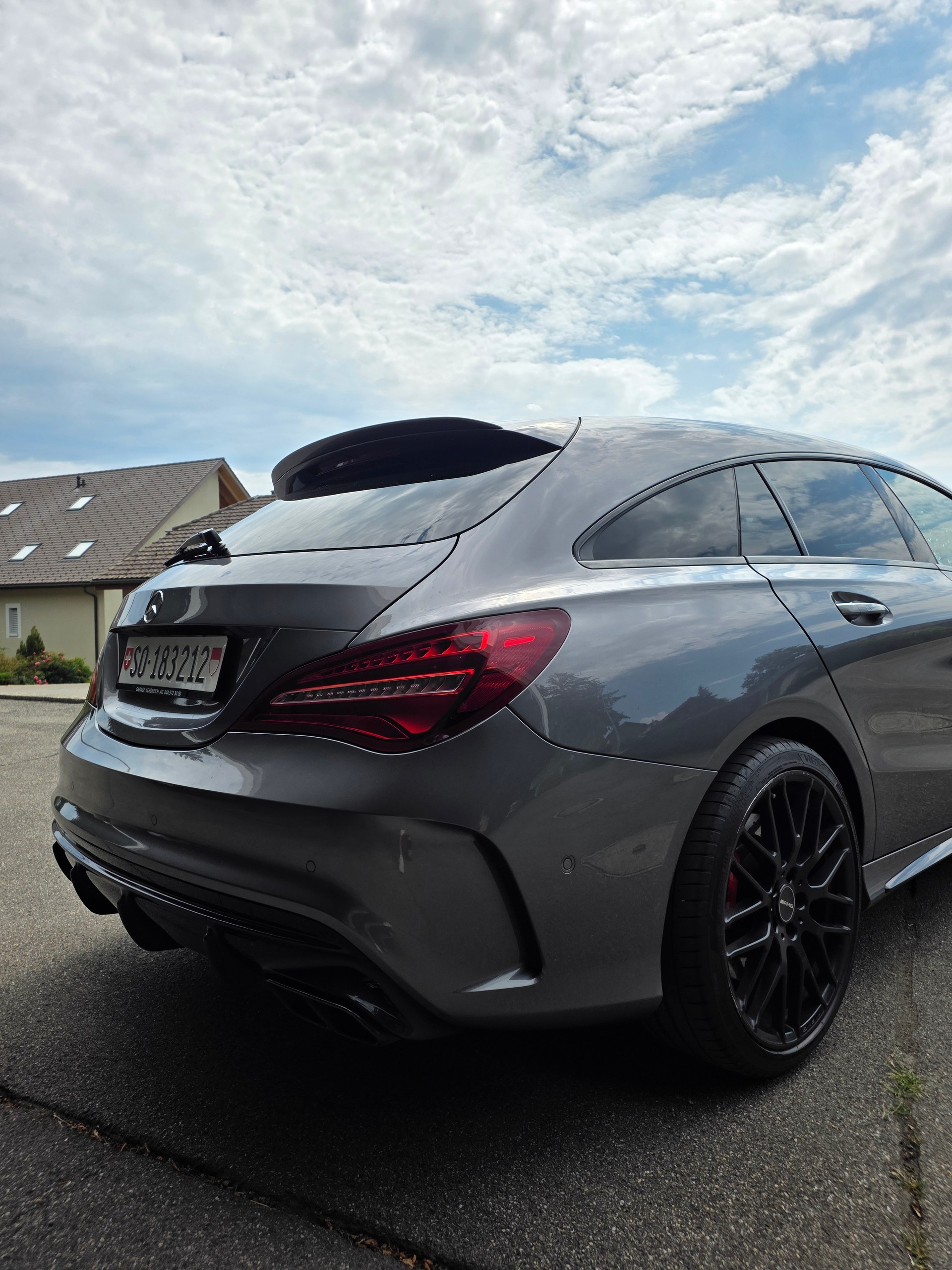 MERCEDES-BENZ CLA 45 AMG 4m-image-6