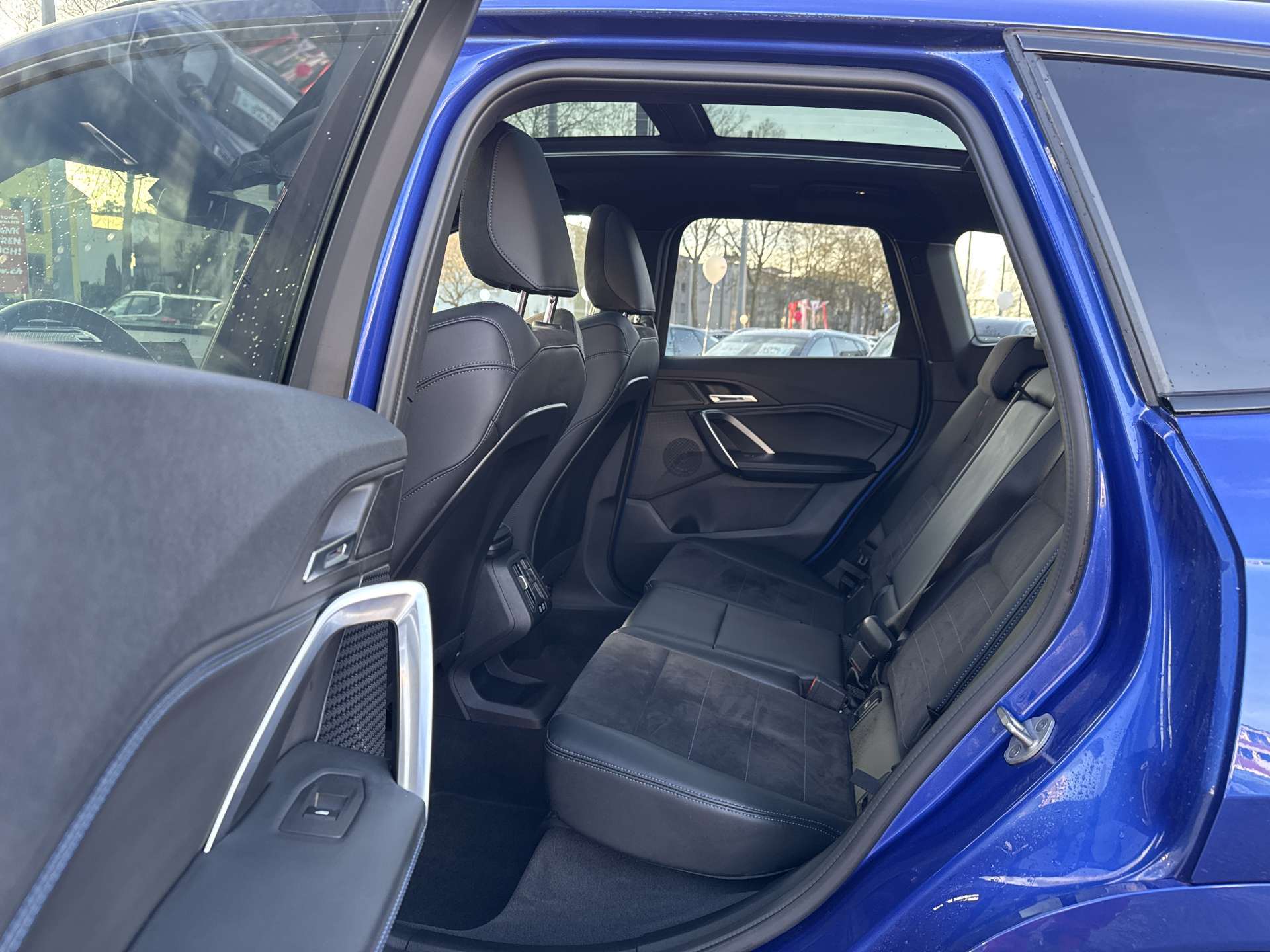 BMW X1 xDrive 20d 48V M Sport Automat-image-6