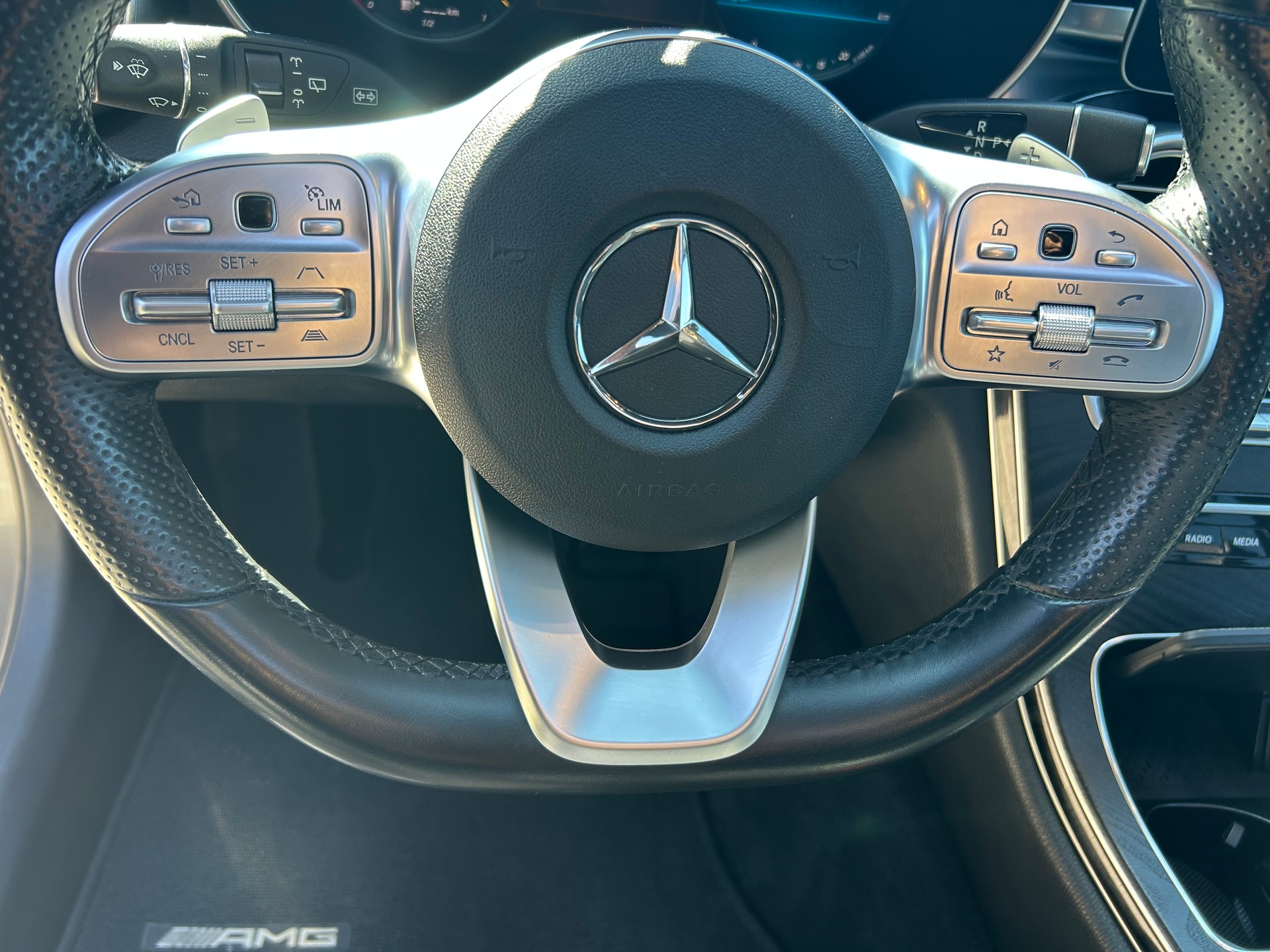 MERCEDES-BENZ C 220 d Swiss Star AMG Line 4M 9G-Tronic-image-18