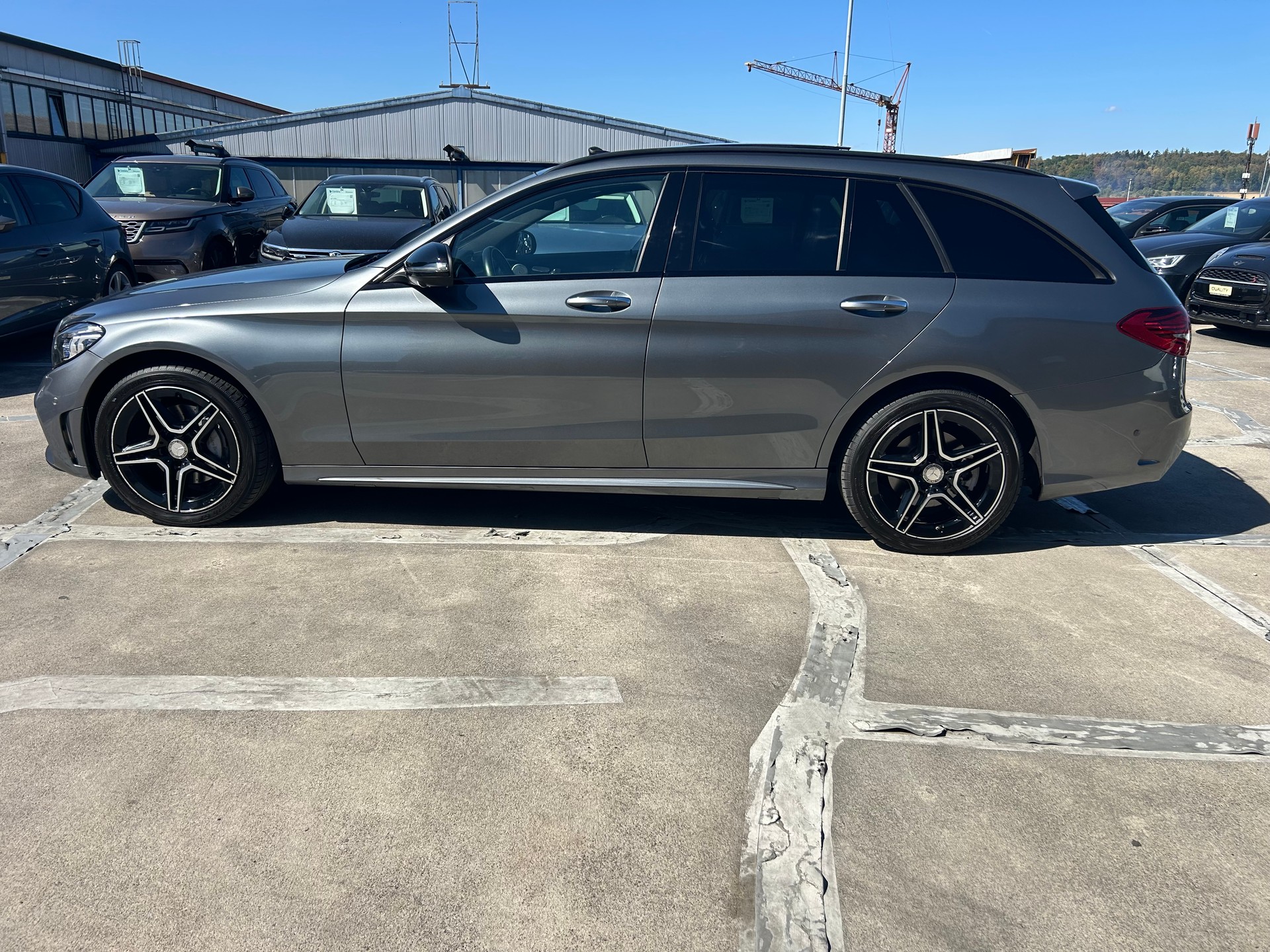 MERCEDES-BENZ C 220 d Swiss Star AMG Line 4M 9G-Tronic-showroom-element-1