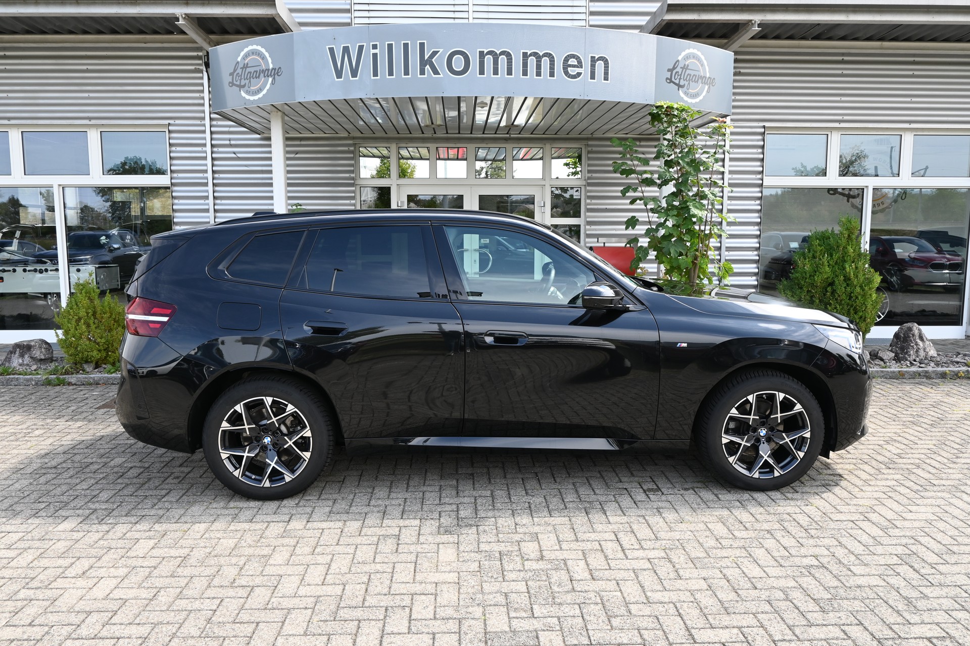 BMW X3 xDrive 20i 48V M Sport + AHK 2400kg-image-4