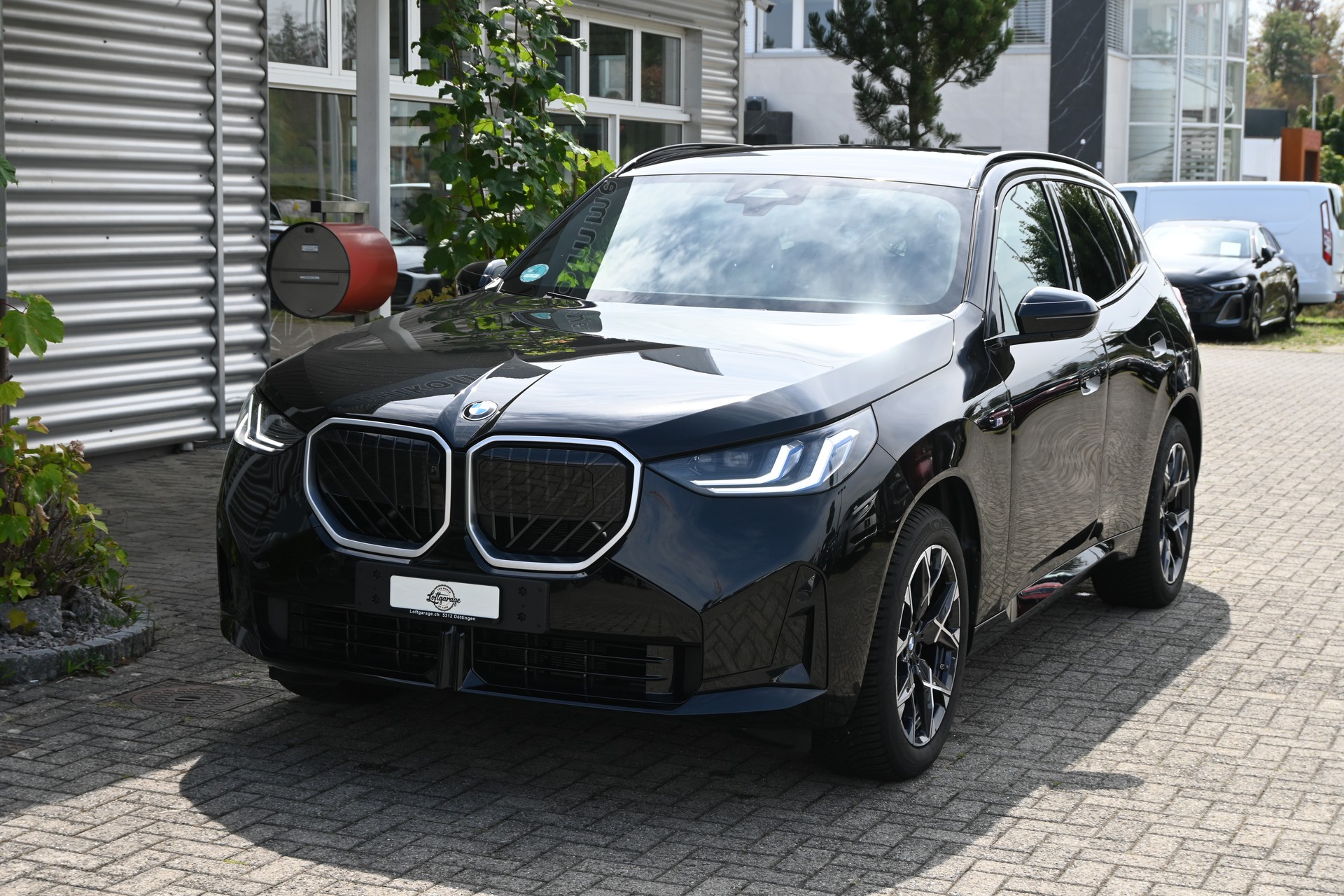 BMW X3 xDrive 20i 48V M Sport + AHK 2400kg-image-1