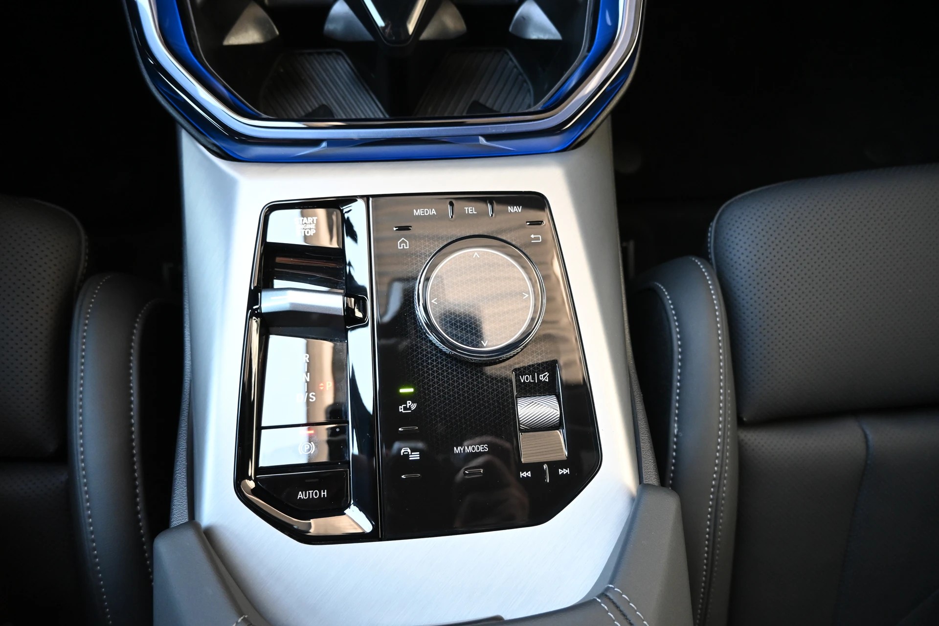 BMW X3 xDrive 20i 48V M Sport + AHK 2400kg-image-15